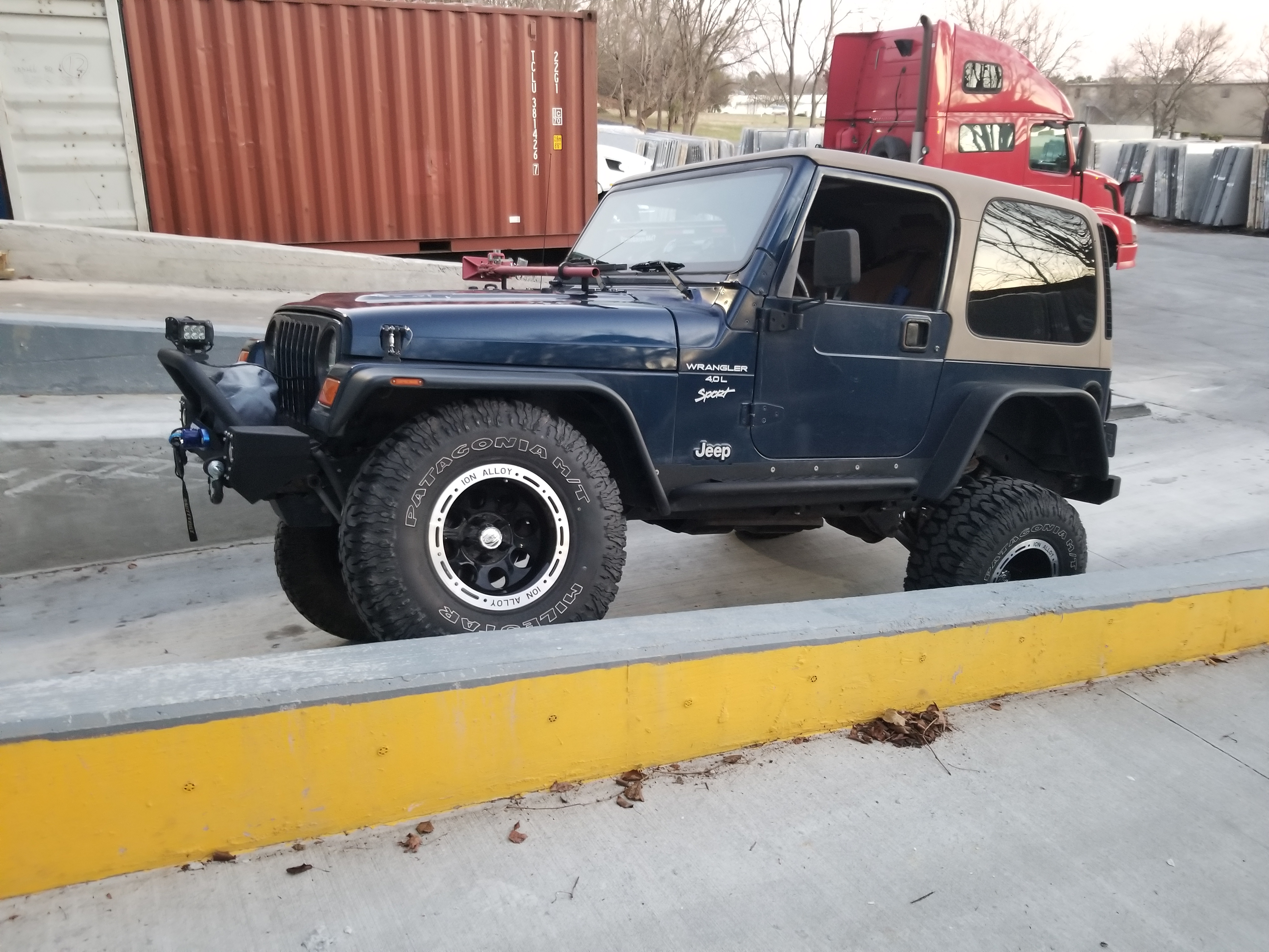 Used 2000 Jeep Wrangler Sport