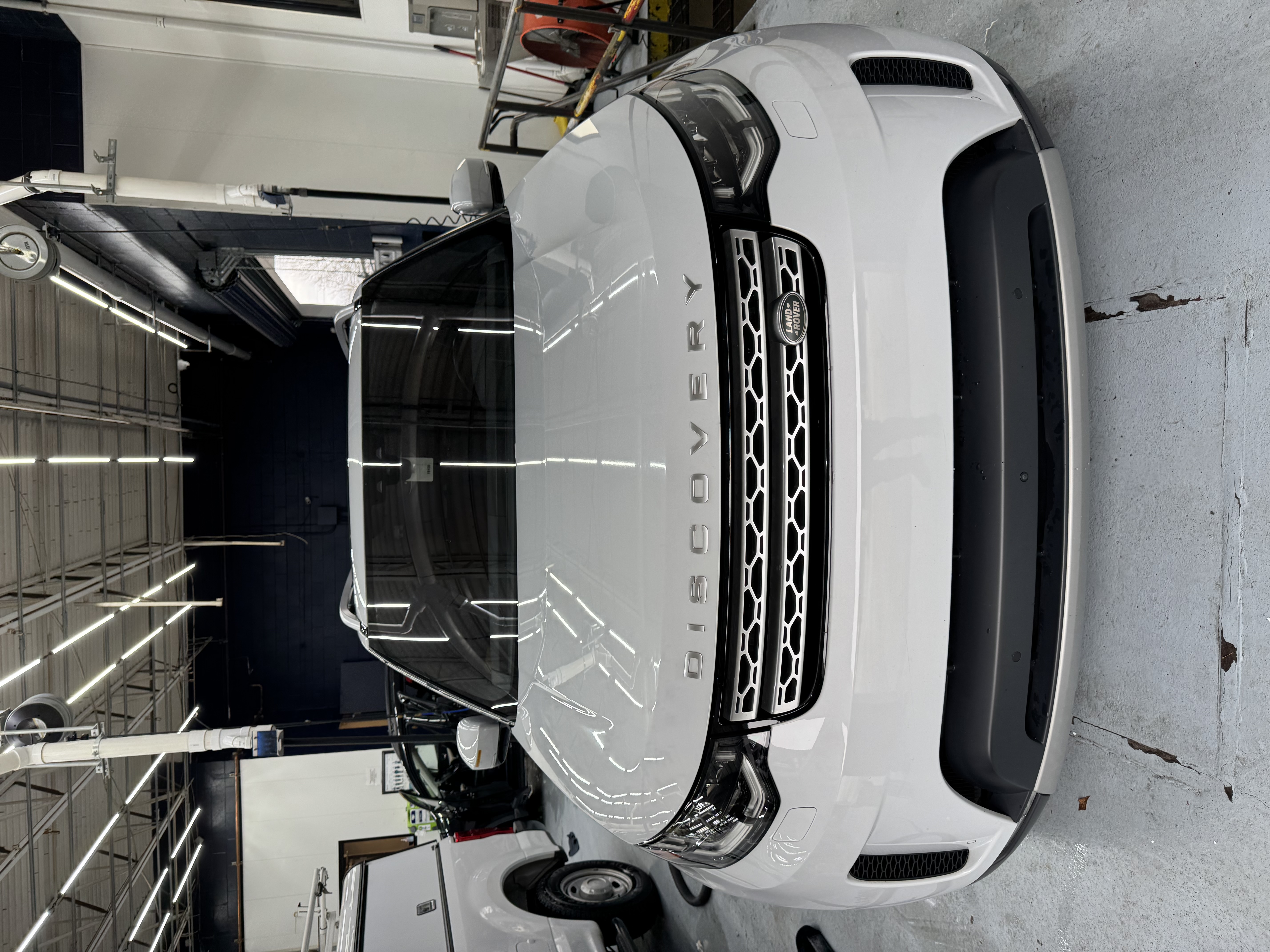 Used 2018 Land Rover Discovery HSE Luxury