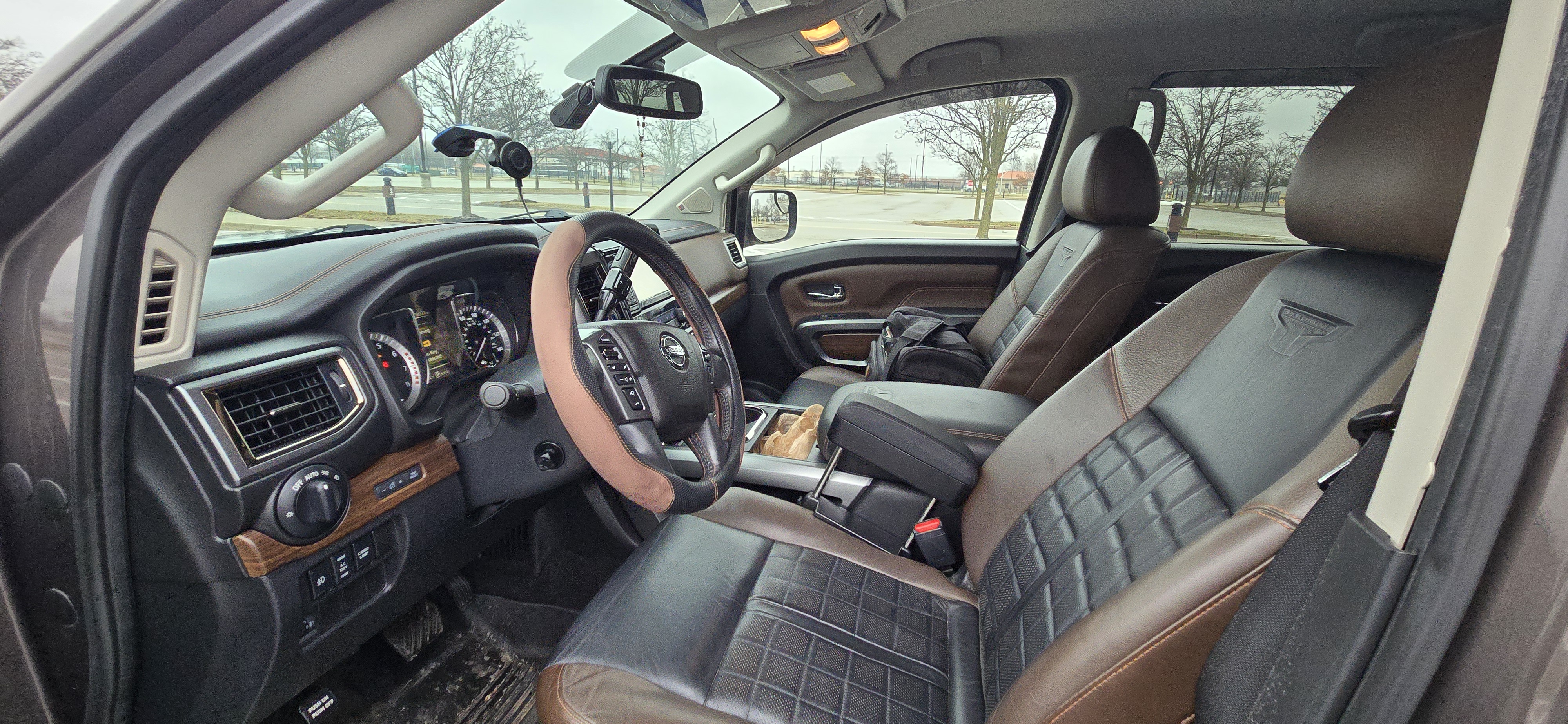 2017 Nissan Titan Platinum Reserve