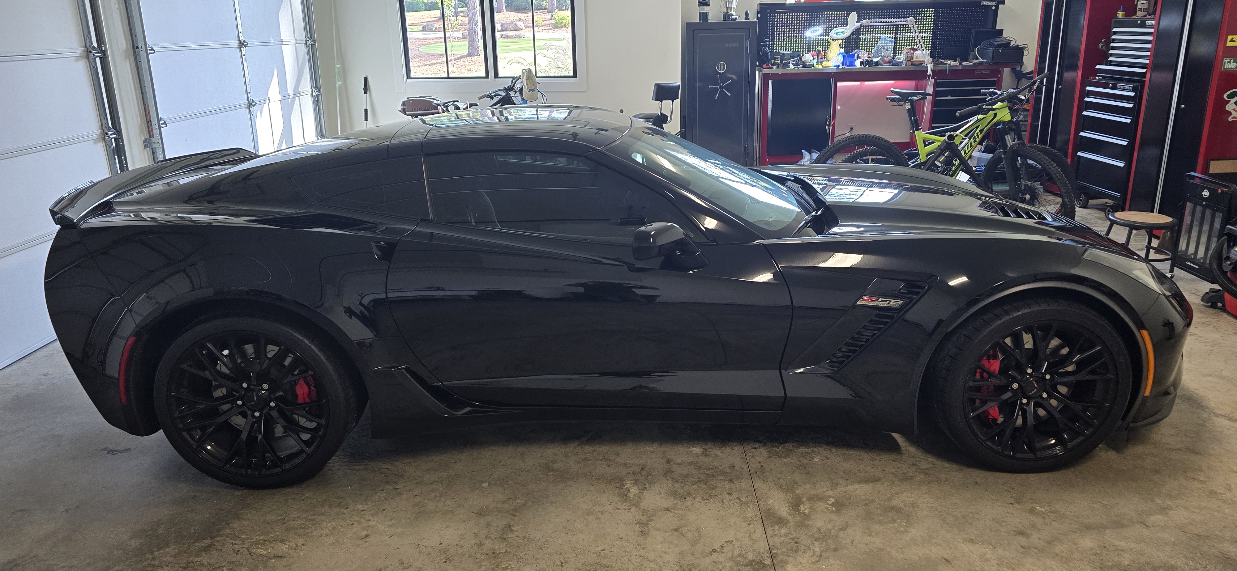 Used 2016 Chevrolet Corvette Z06 w/ 3LZ Preferred Equipment Group