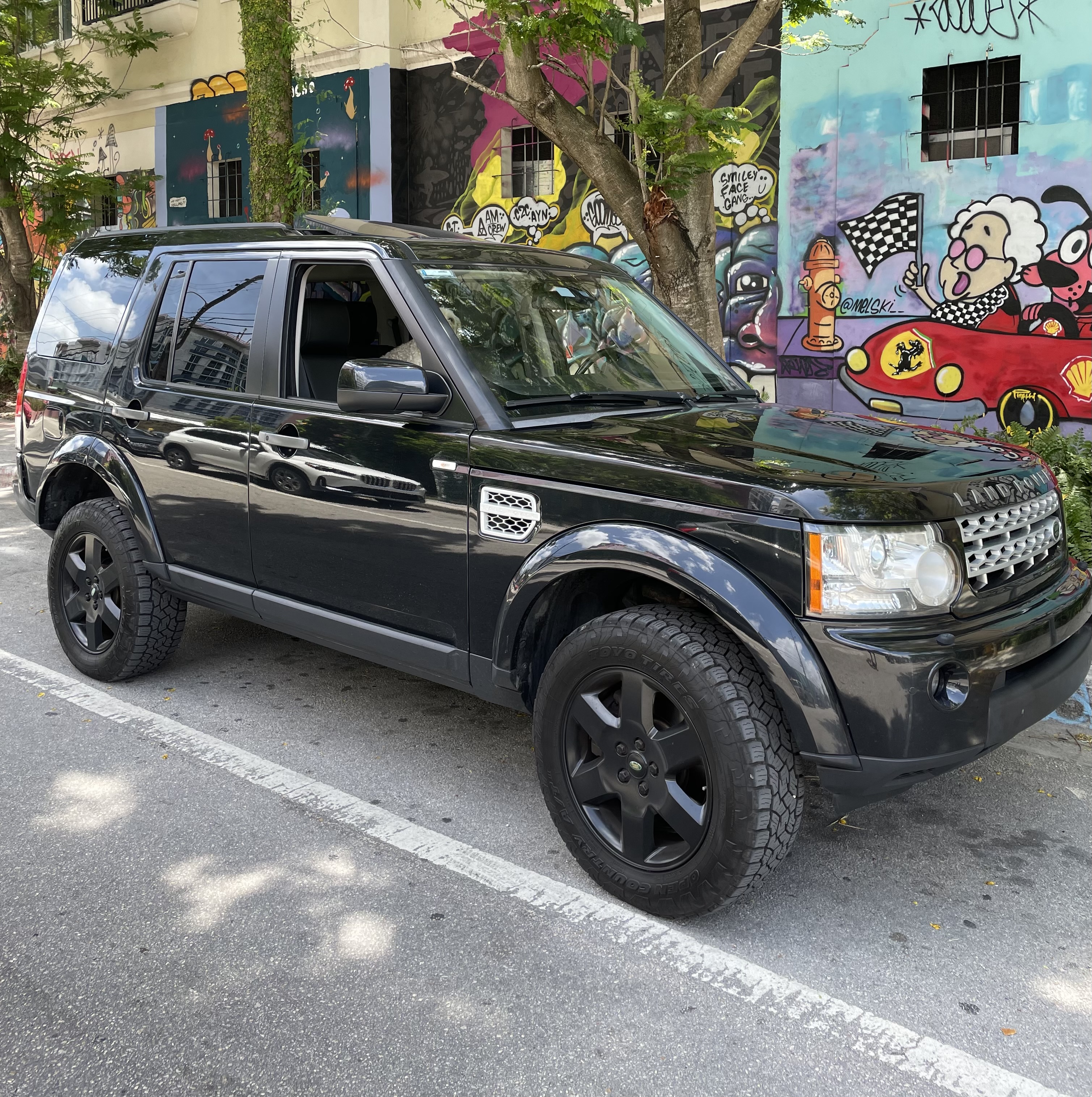 Used 2012 Land Rover LR4 HSE LUX