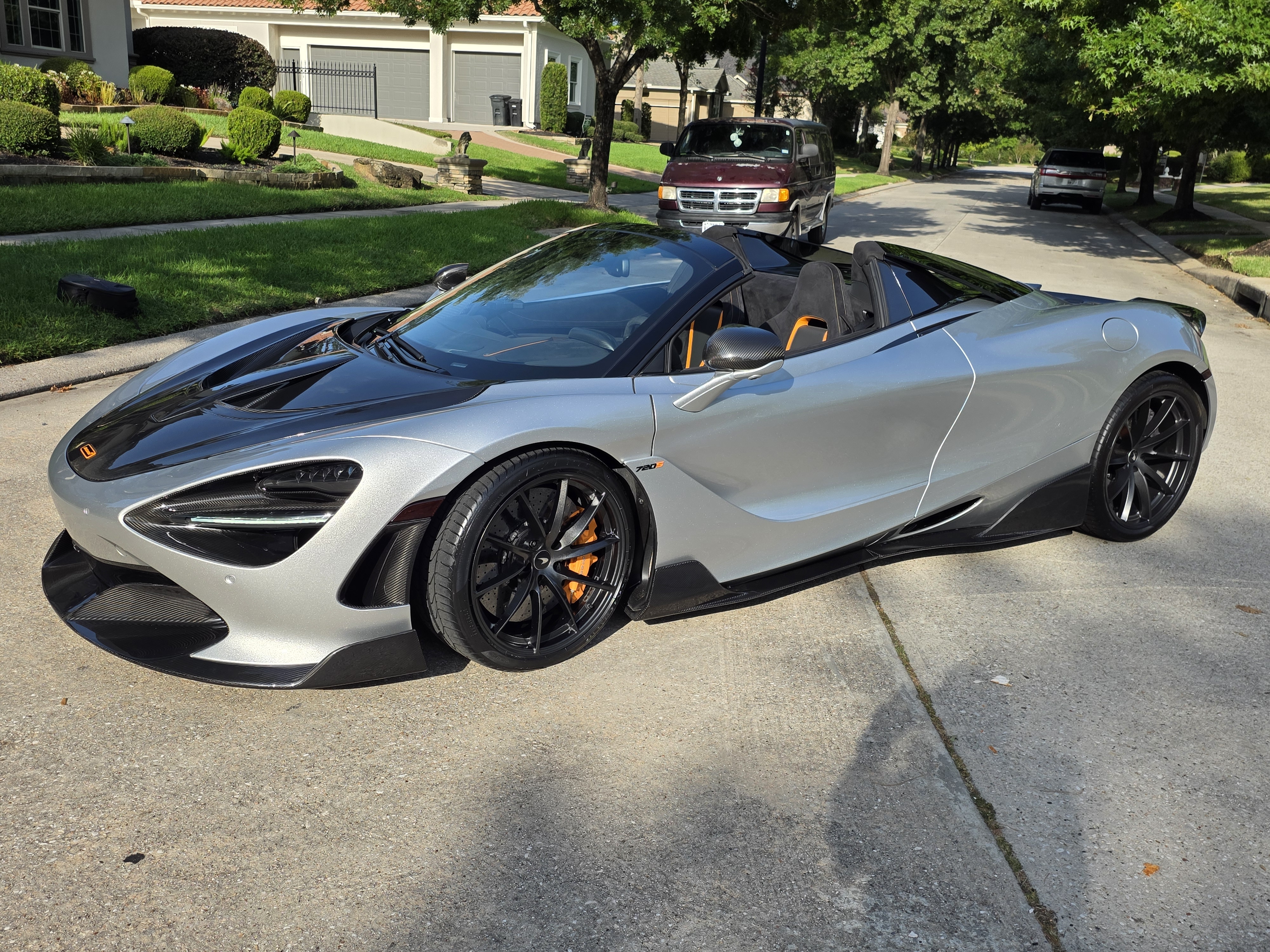 Used 2020 McLaren 720S Spider photo 17