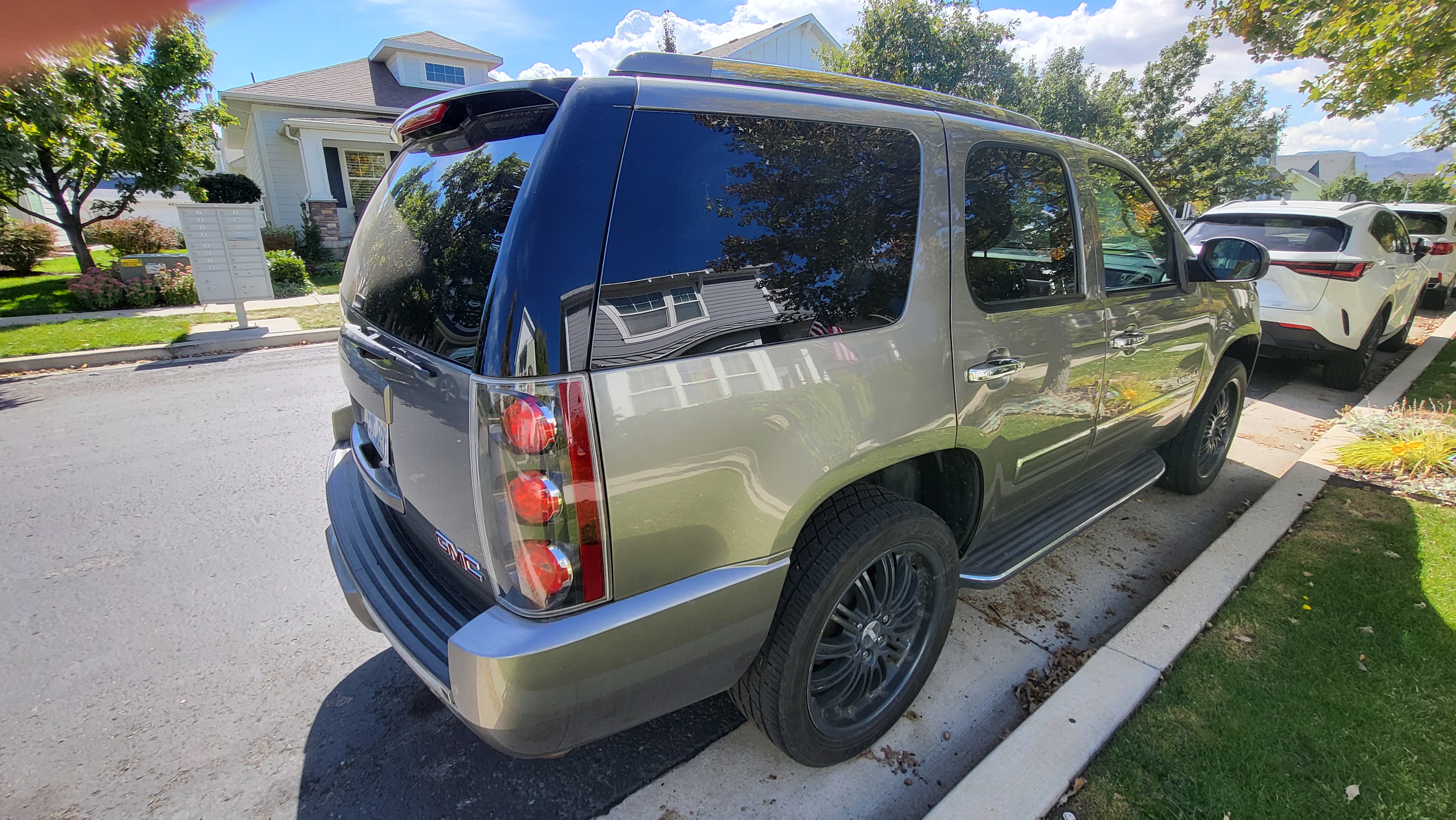 2012 GMC Yukon Denali