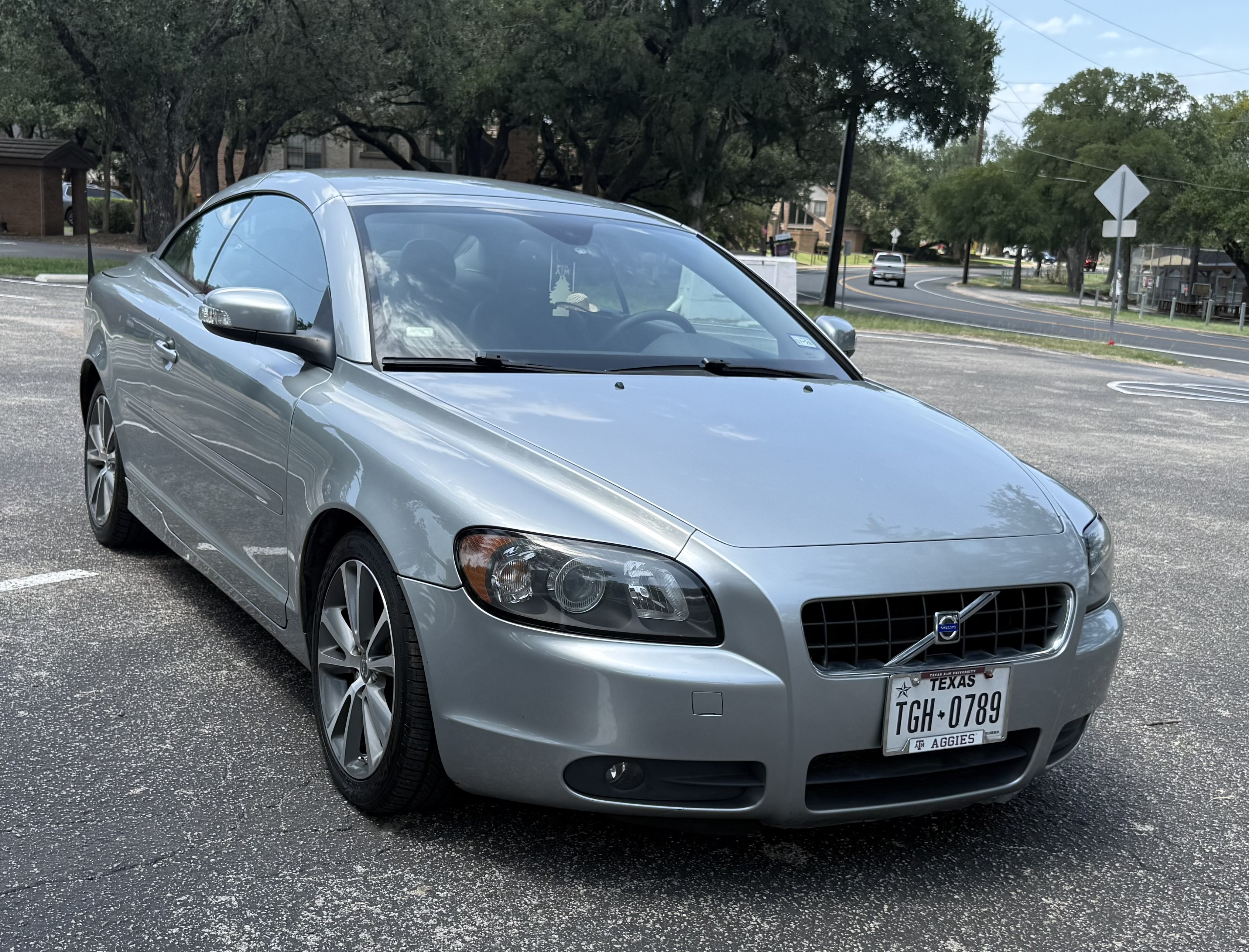 Used 2010 Volvo C70 T5