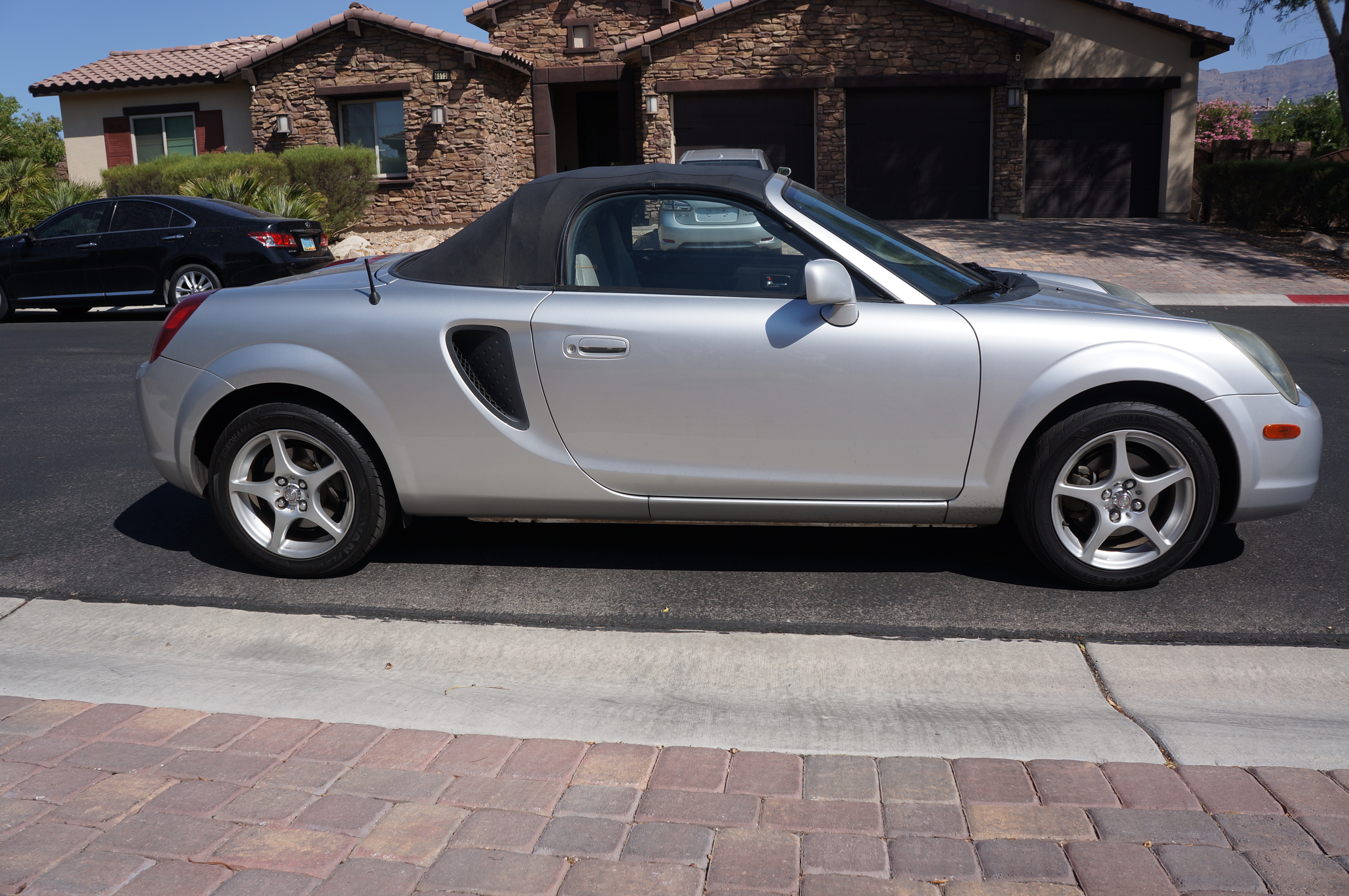 Used 2002 Toyota MR2