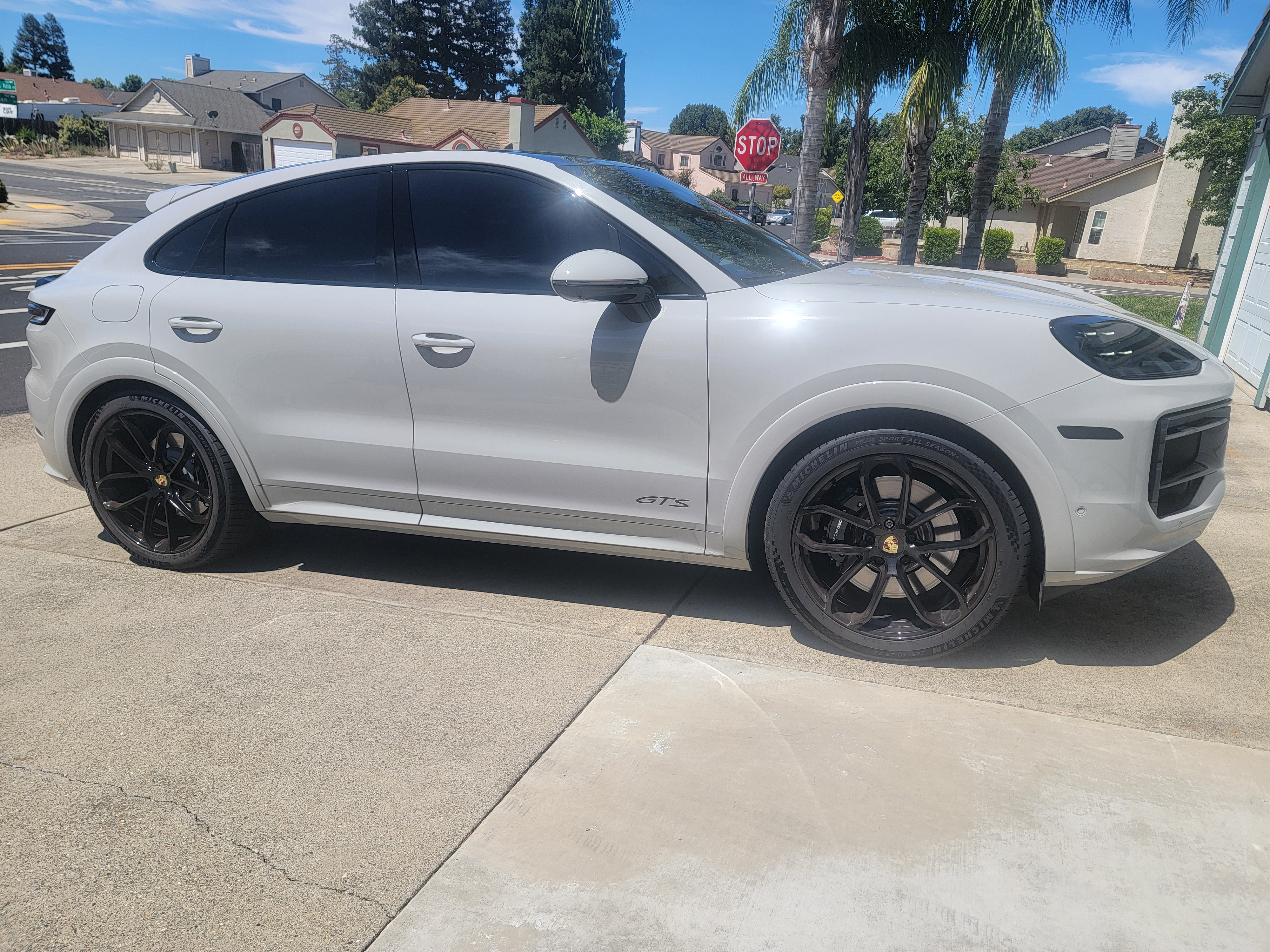 Used 2025 Porsche Cayenne GTS