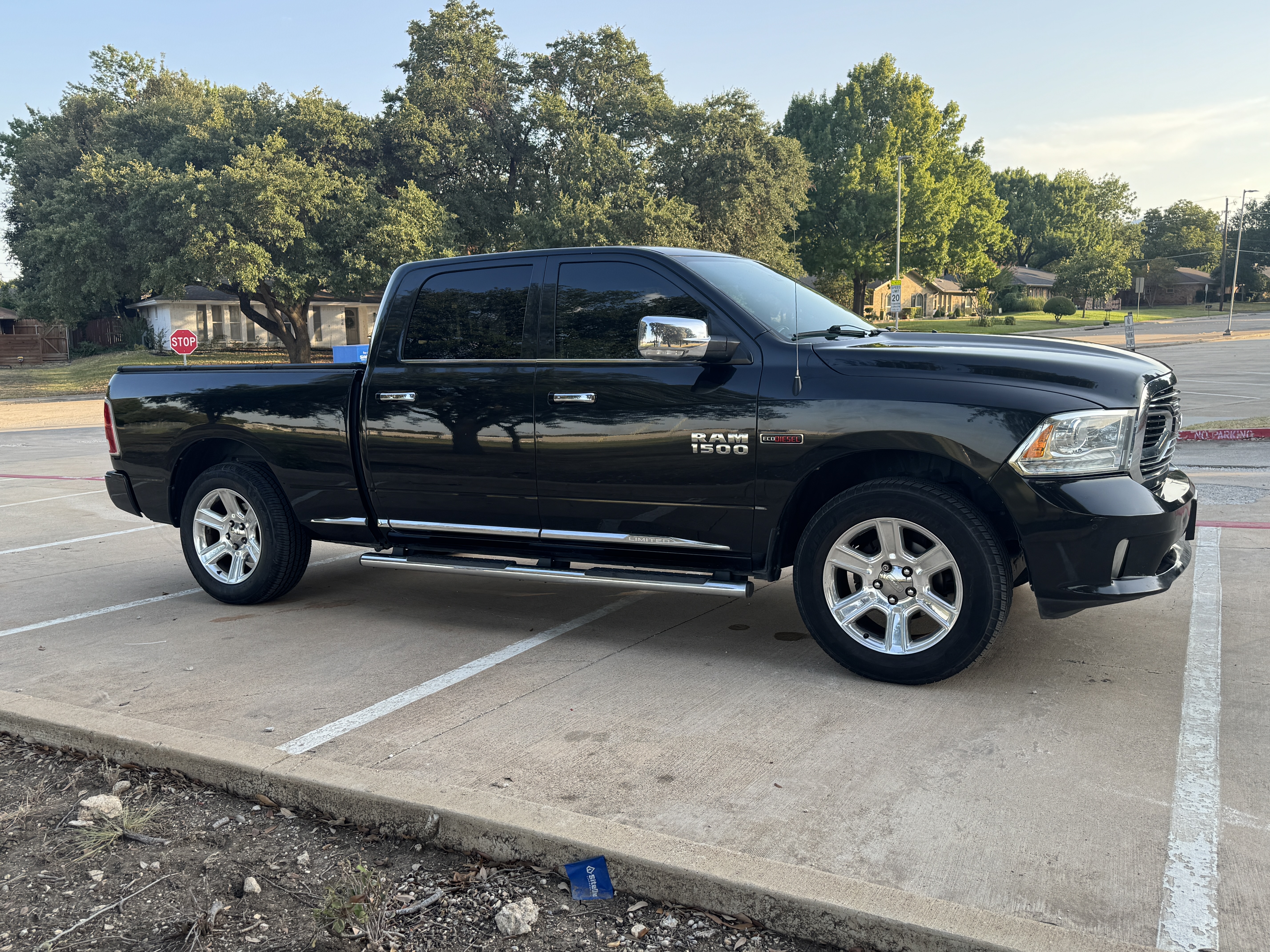 2016 RAM Ram 1500 Pickup Laramie Limited