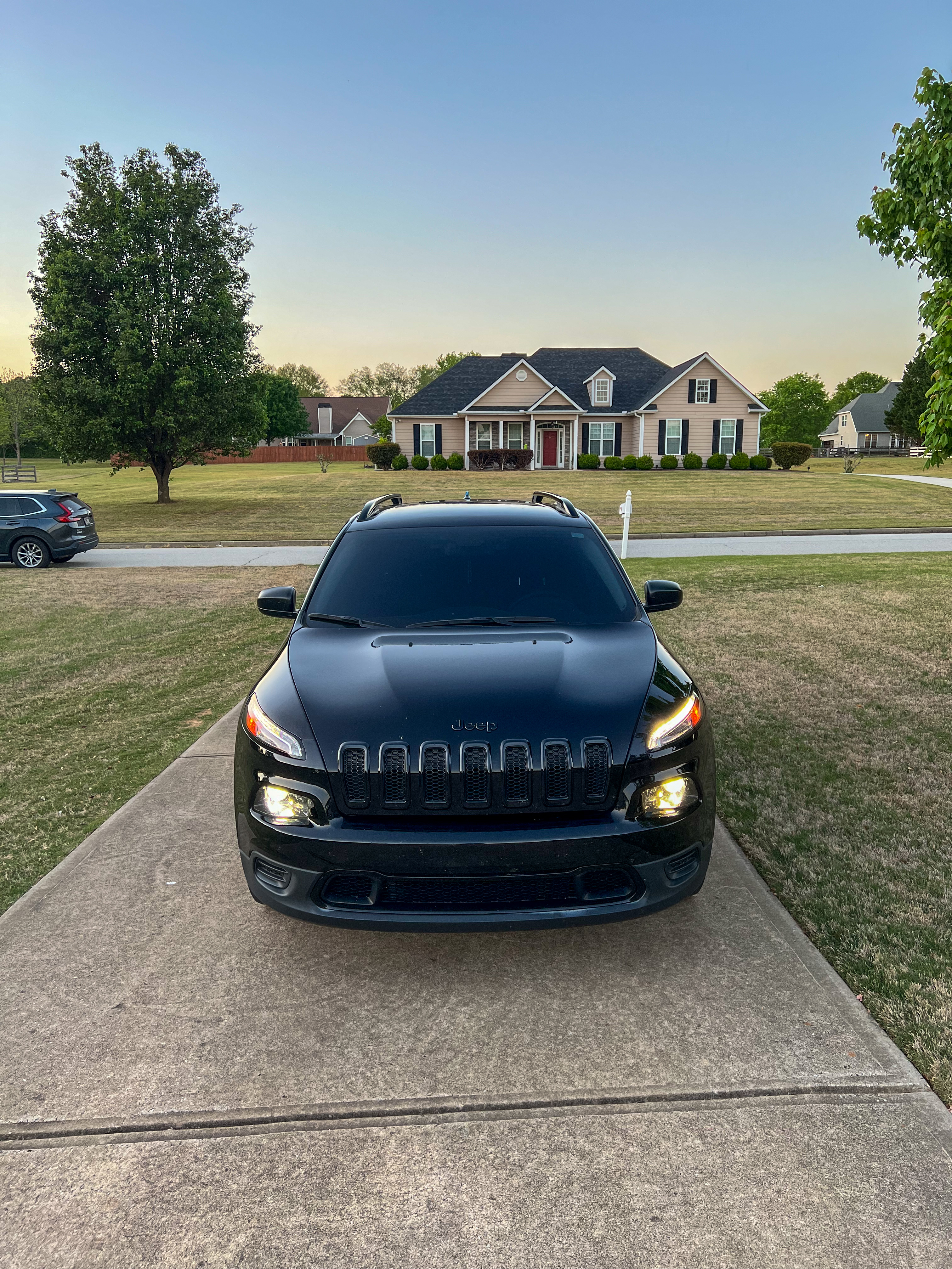 2017 Jeep Cherokee Sport