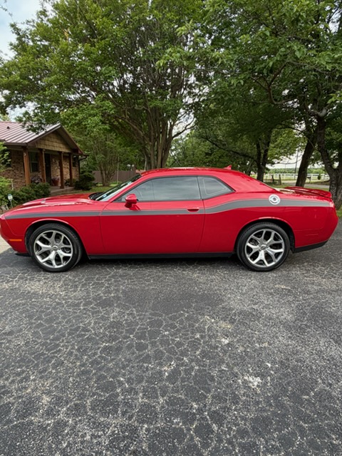 2015 Dodge Challenger SXT