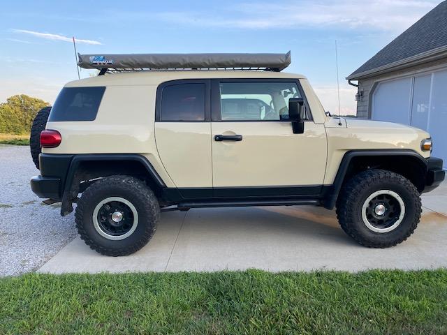 Fj cruiser 2024 camper top