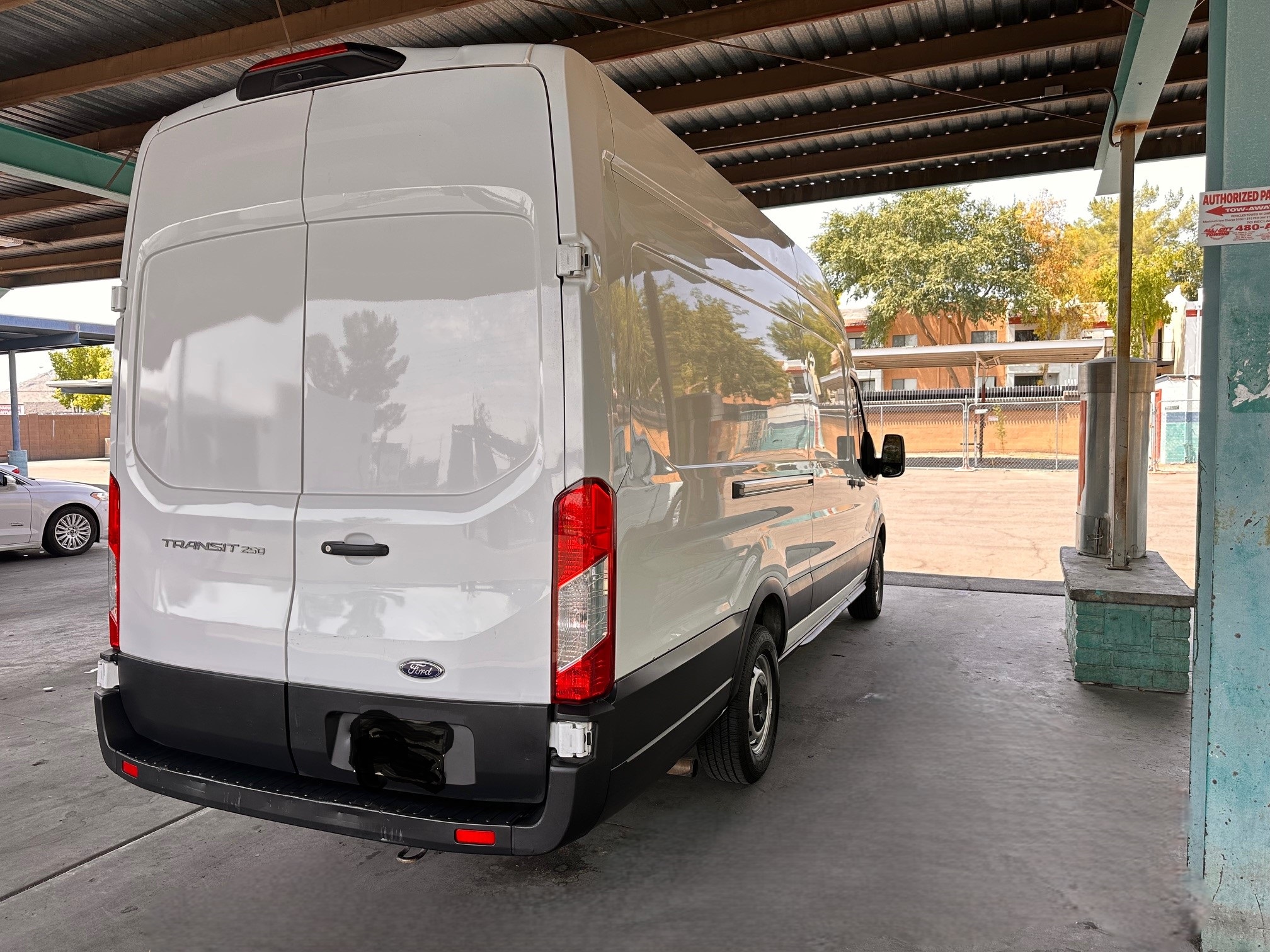 2023 Ford Transit 250 148" High Roof Extended