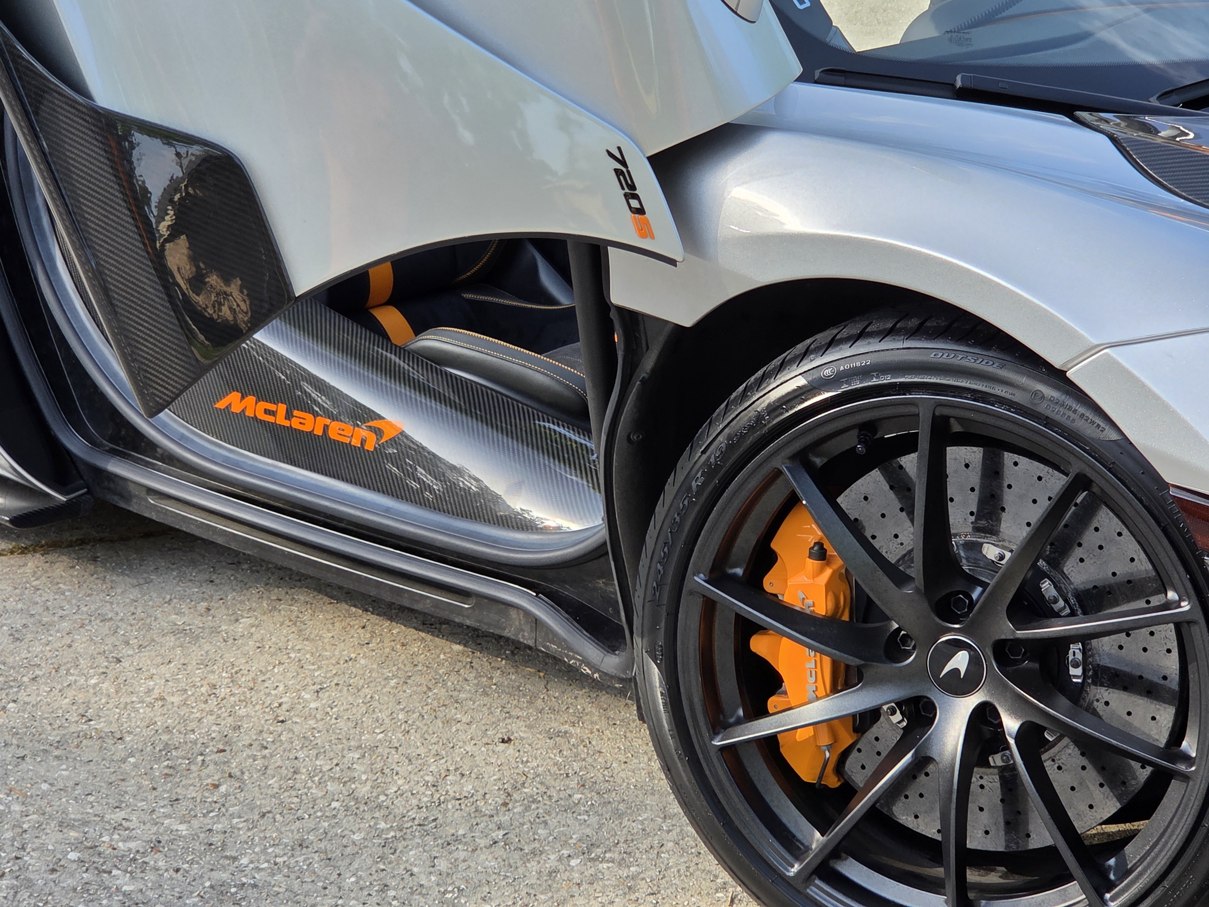 Used 2020 McLaren 720S Spider photo 15