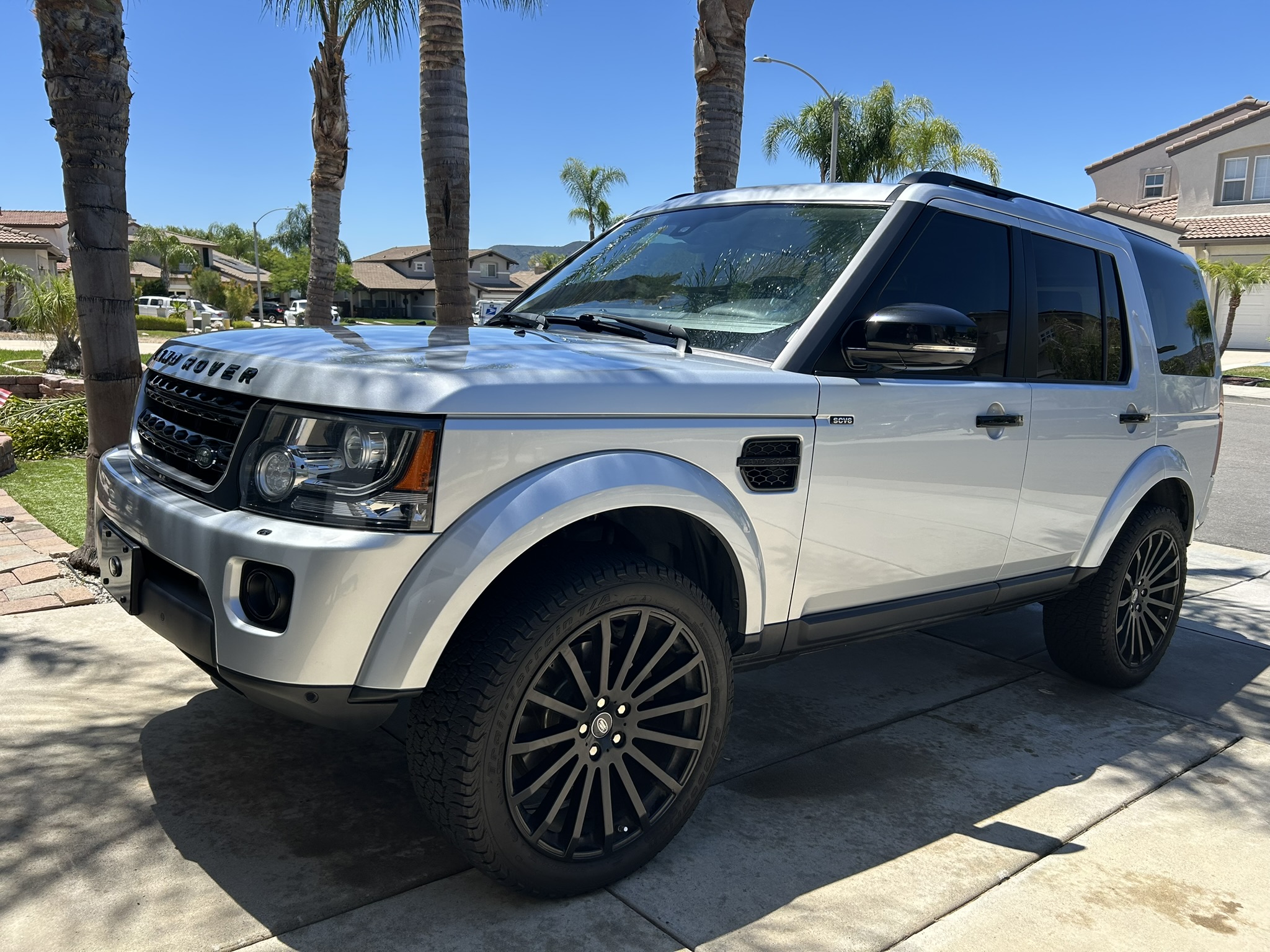 Used 2015 Land Rover LR4 HSE