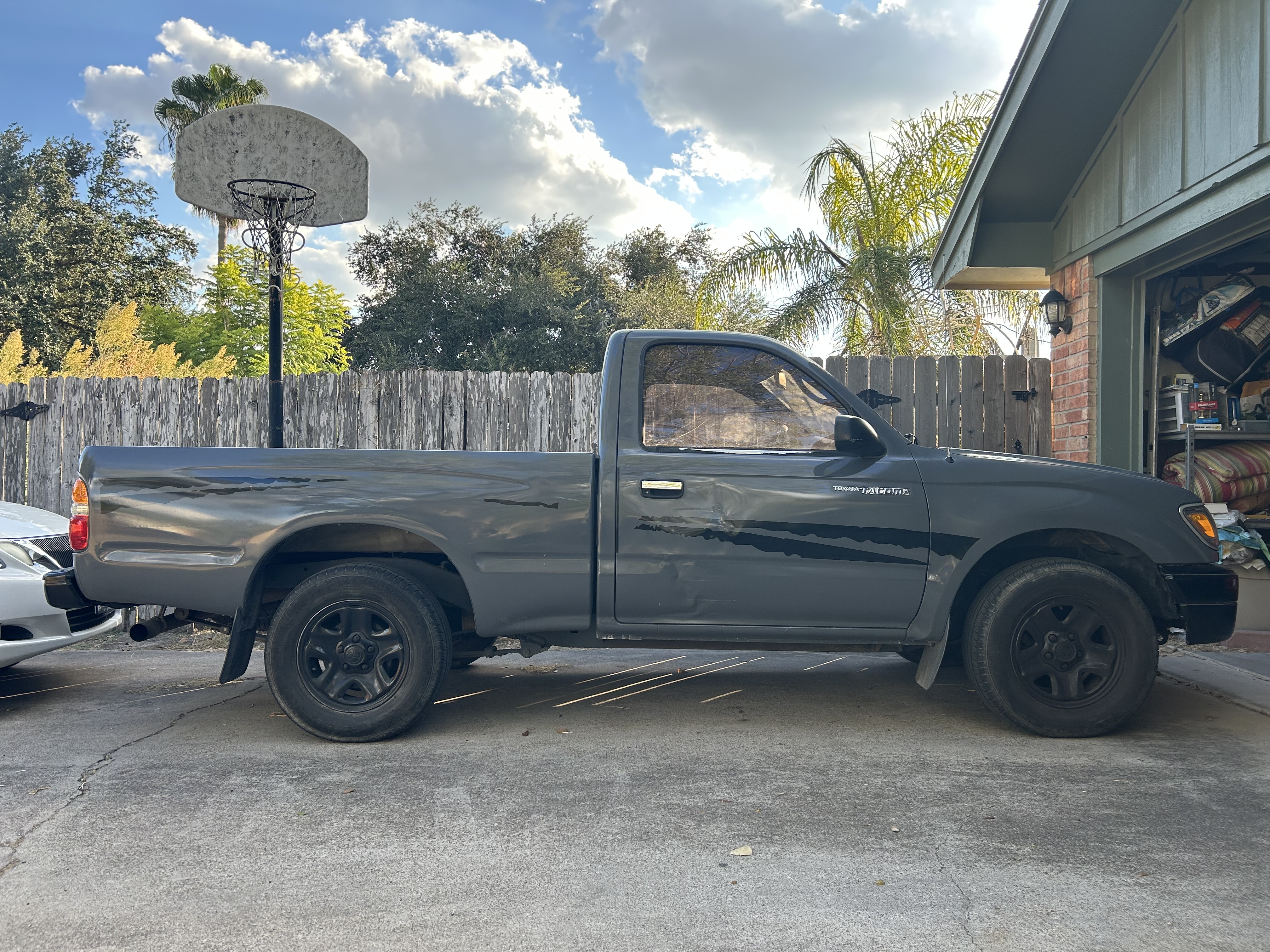 Used 2002 Toyota Tacoma 2WD Regular Cab
