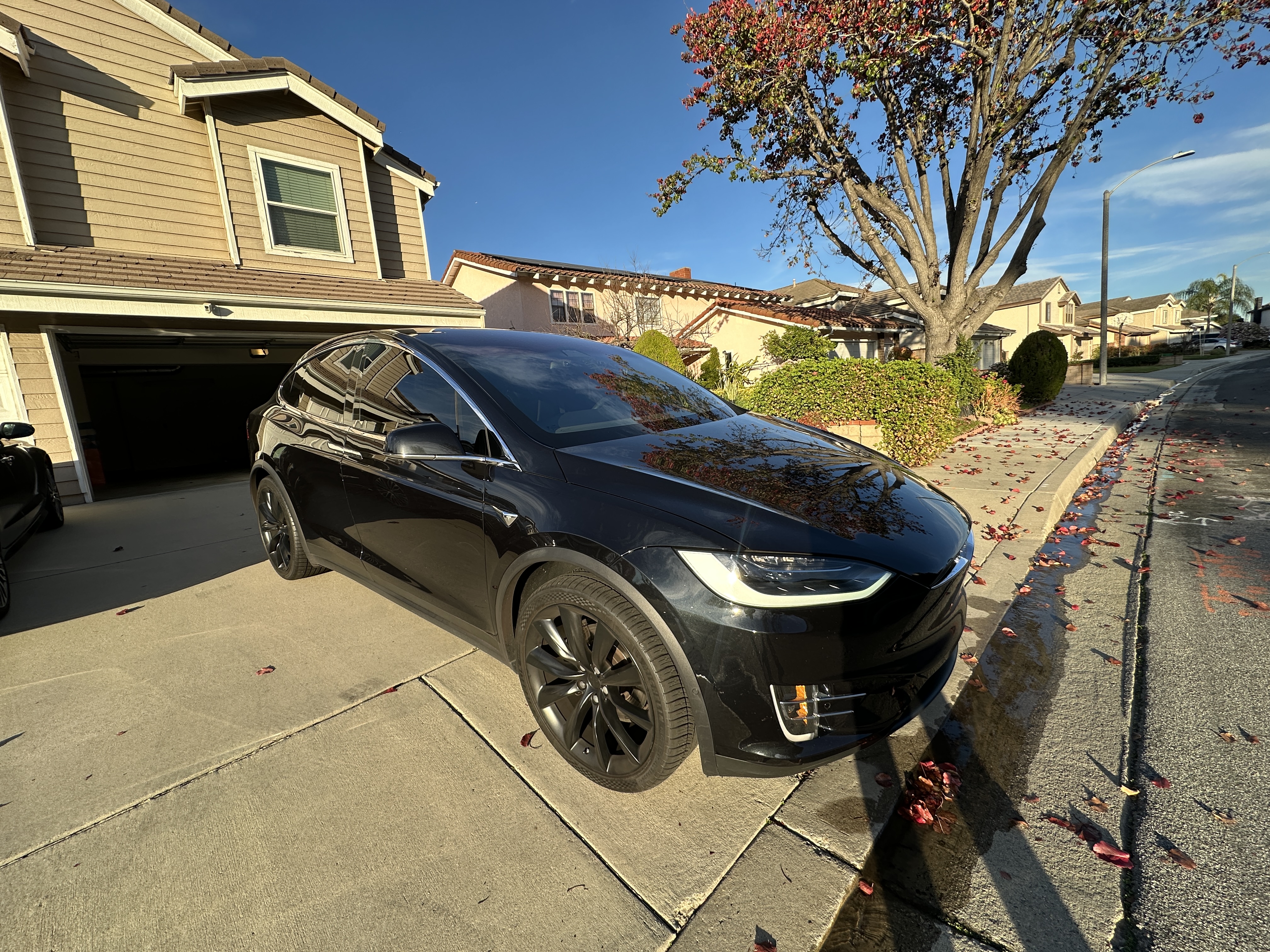 2018 Tesla Model X 75D