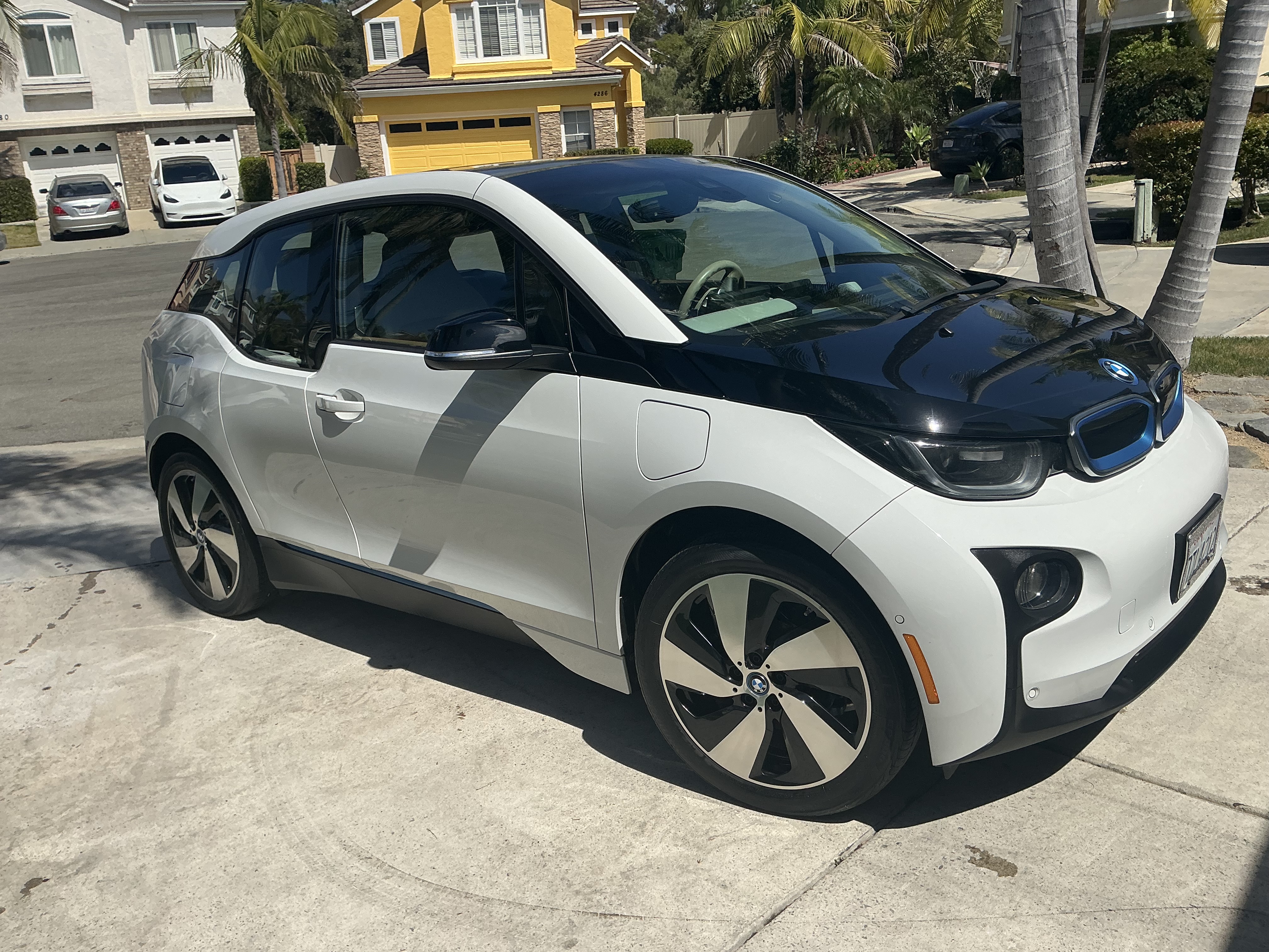 2016 BMW i3 w/ Range Extender