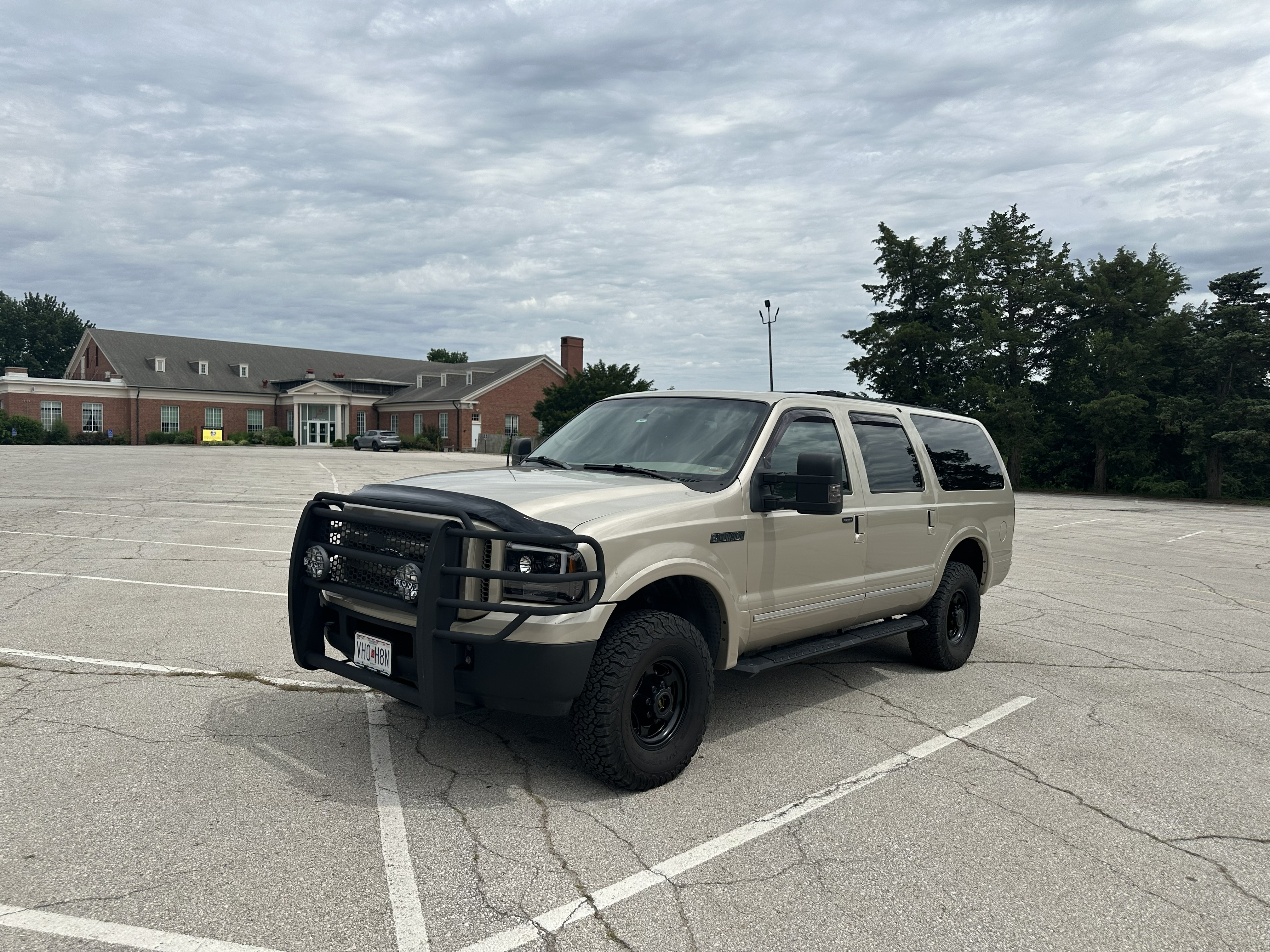 Used 2005 Ford Excursion Limited