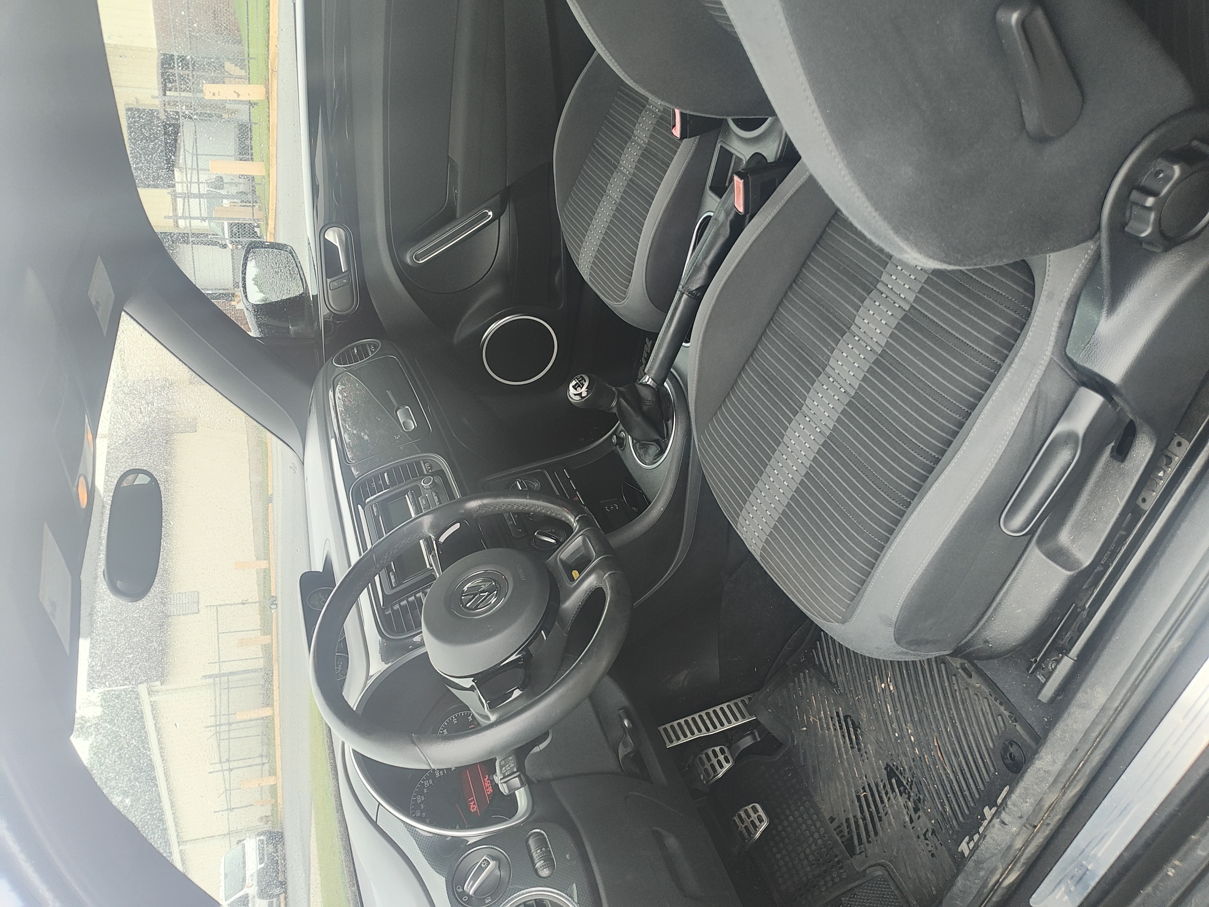 2012 Volkswagen Beetle 2.0T