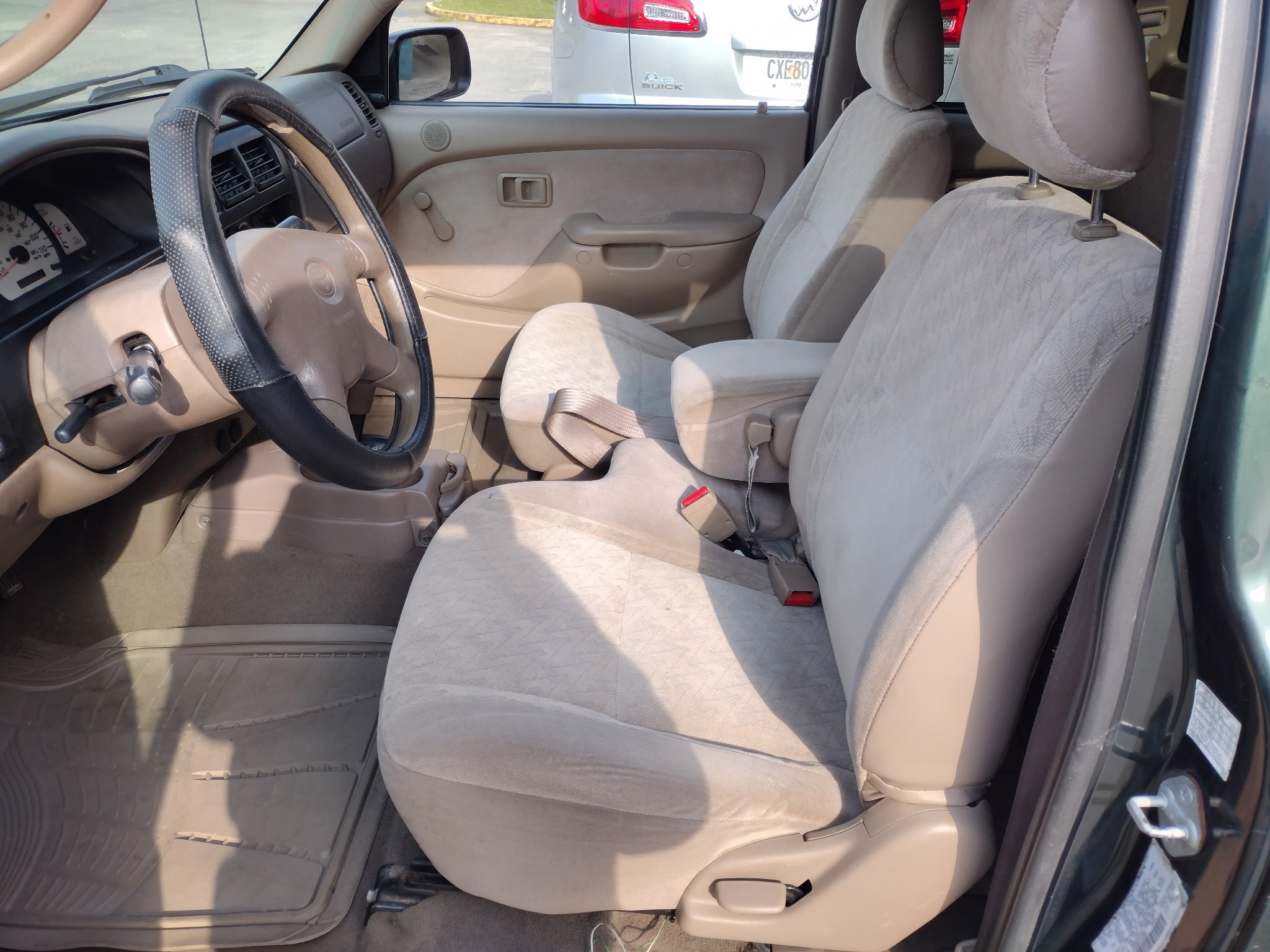 2002 Toyota Tacoma 2WD Xtracab