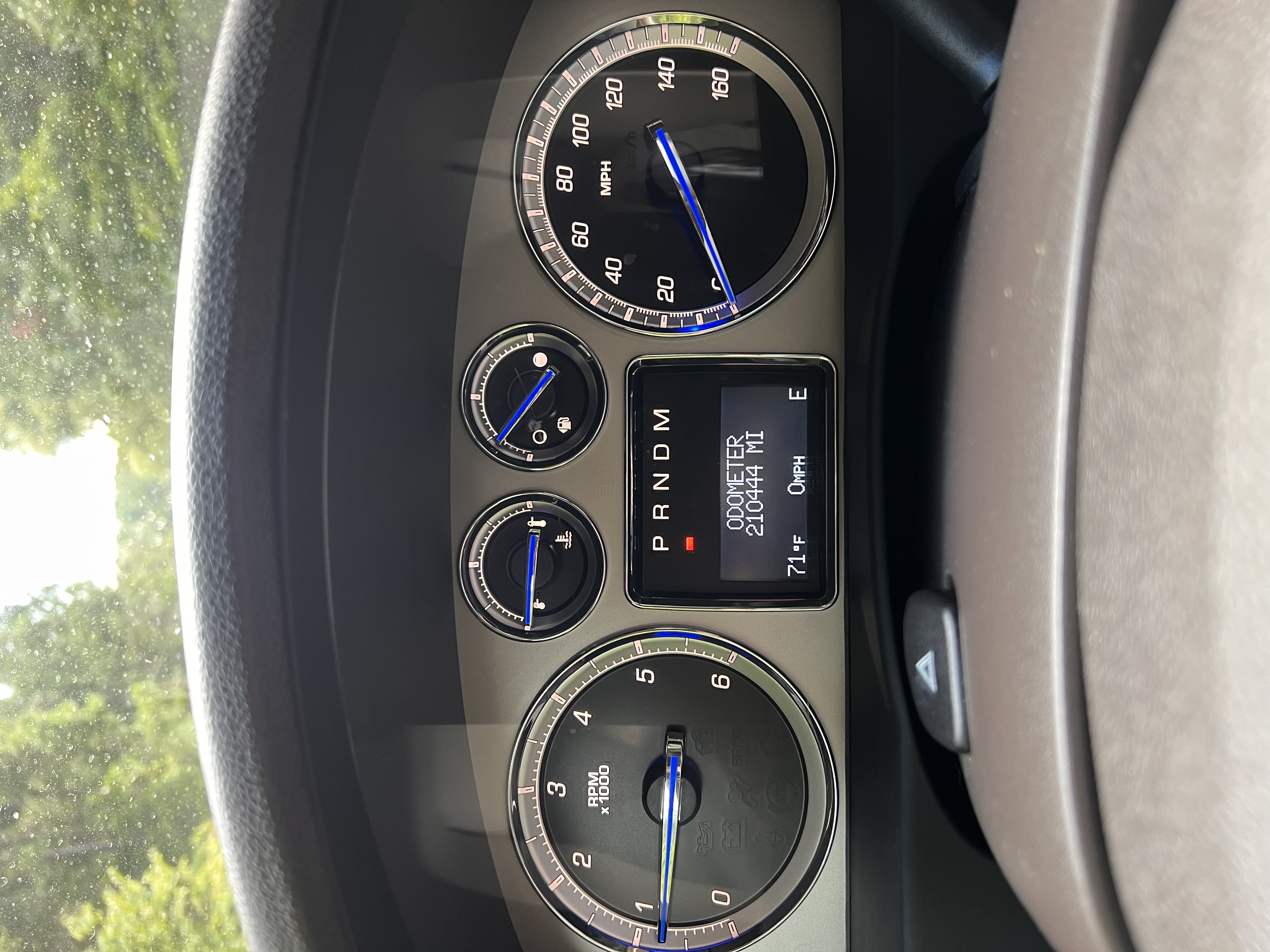 2014 Cadillac Escalade Luxury