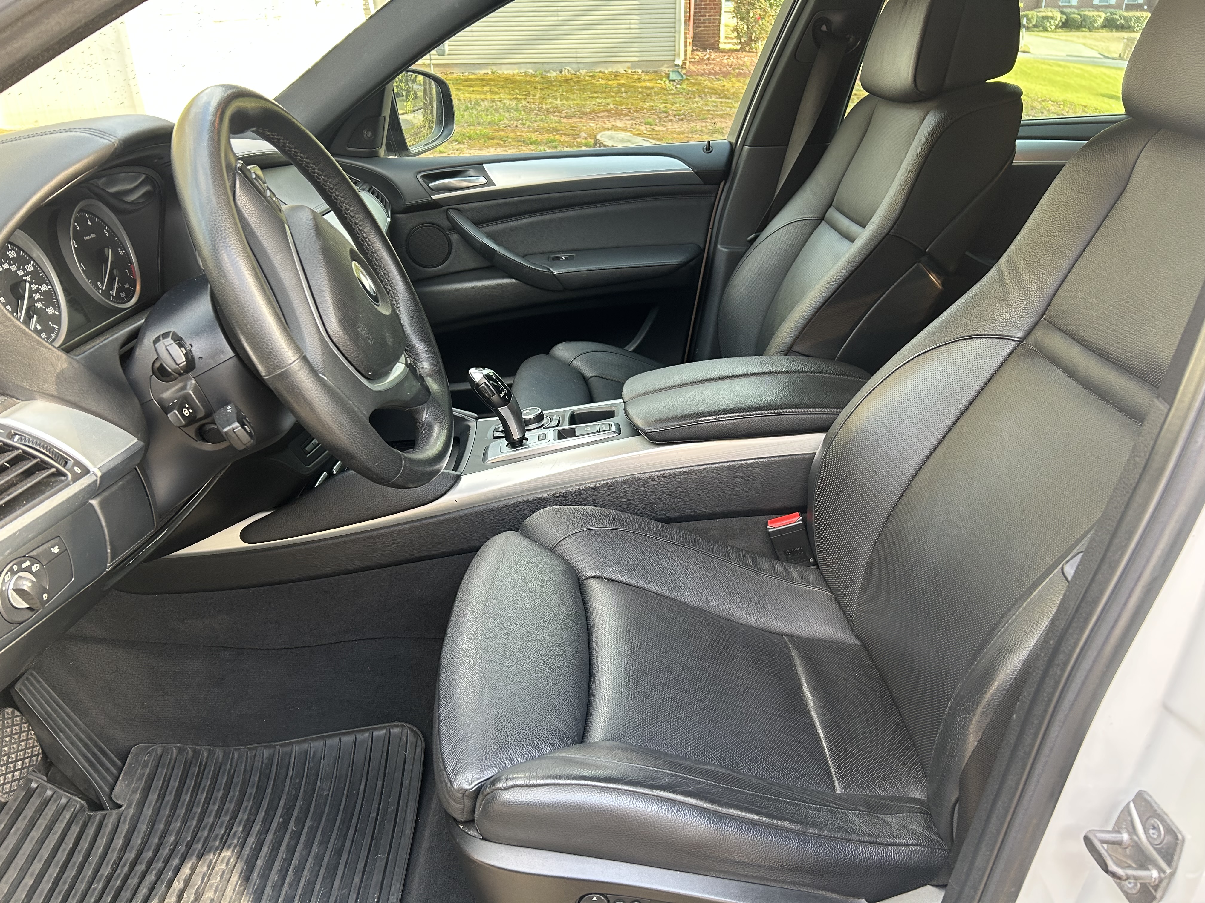 2010 BMW X6 xDrive50i