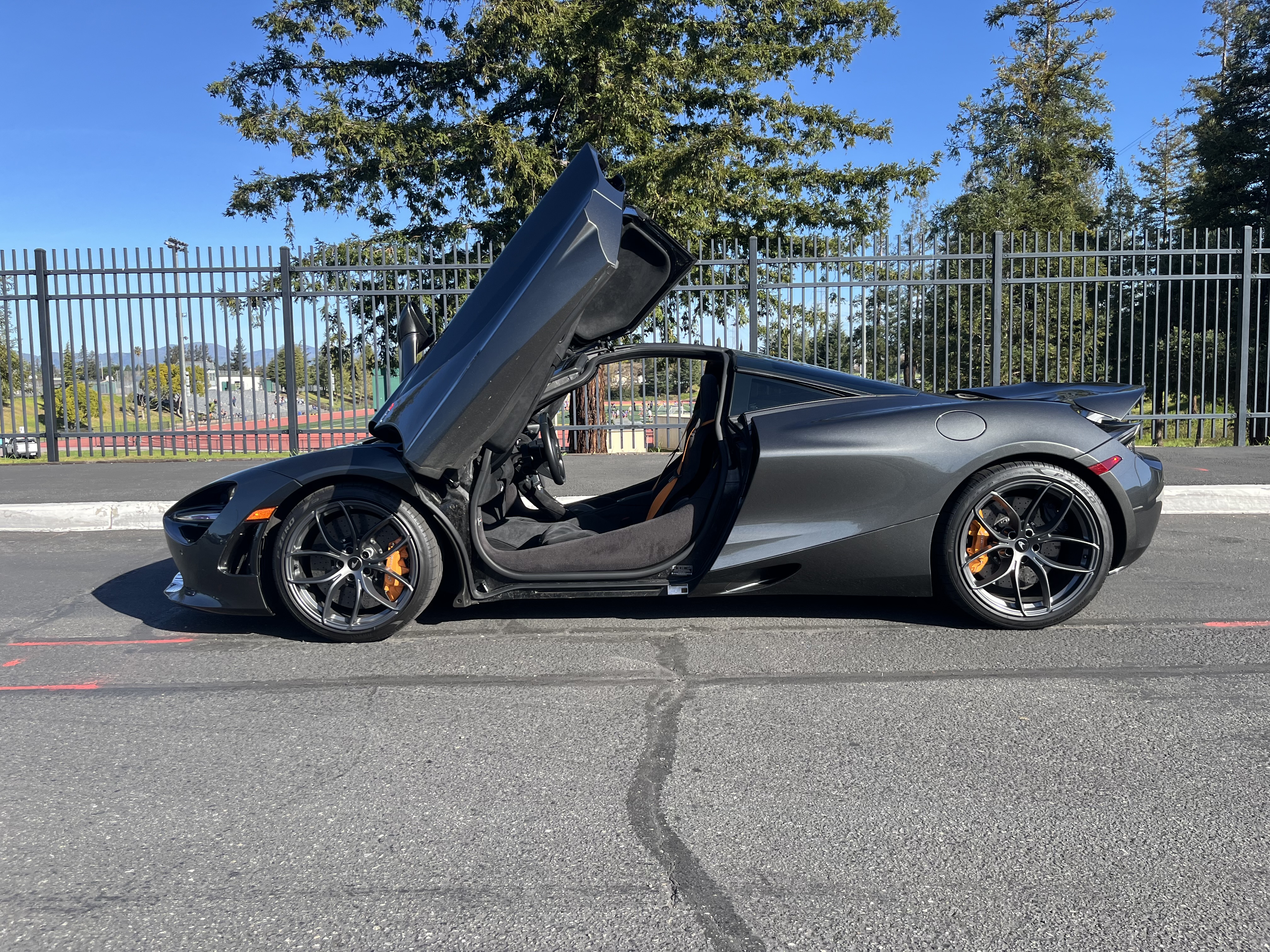 Used 2020 McLaren 720S photo 11