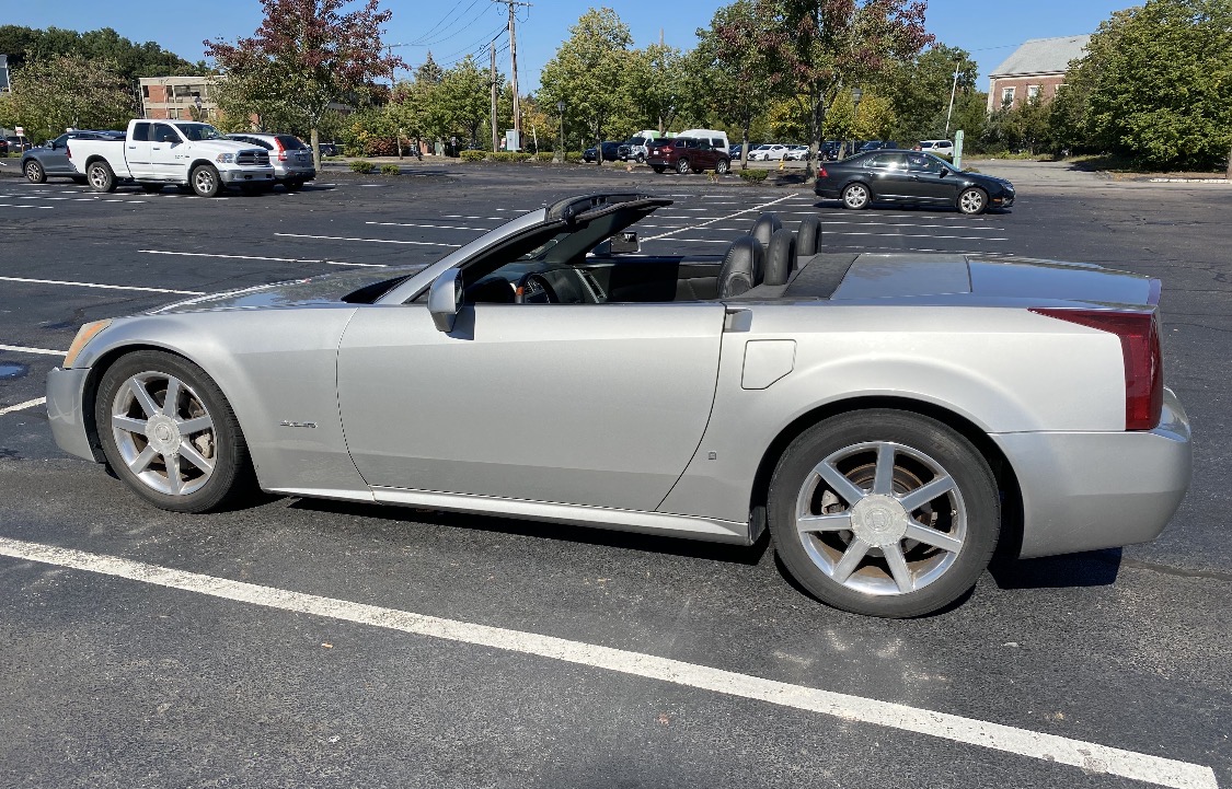 Used 2006 Cadillac XLR