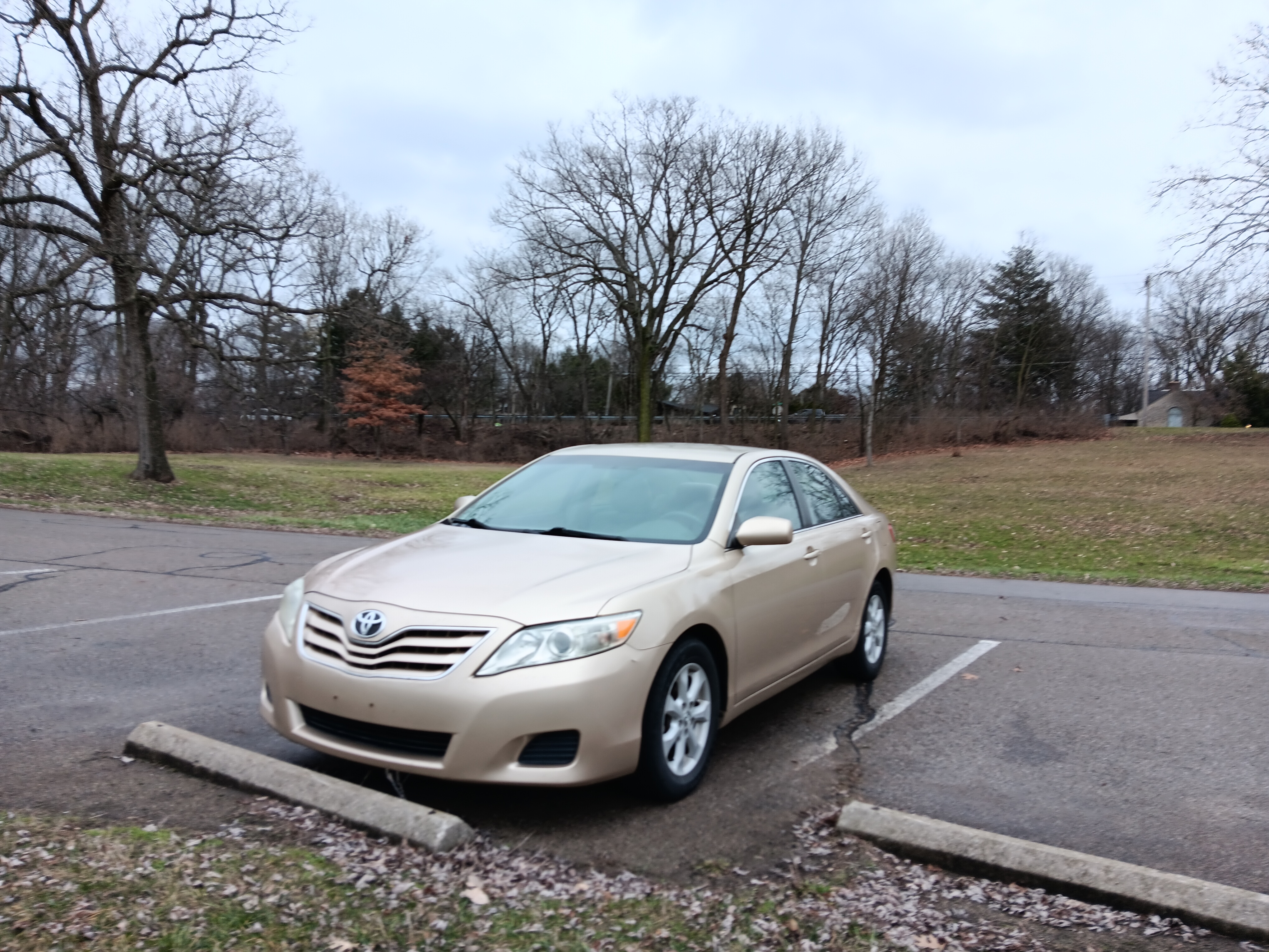 2011 Toyota Camry LE