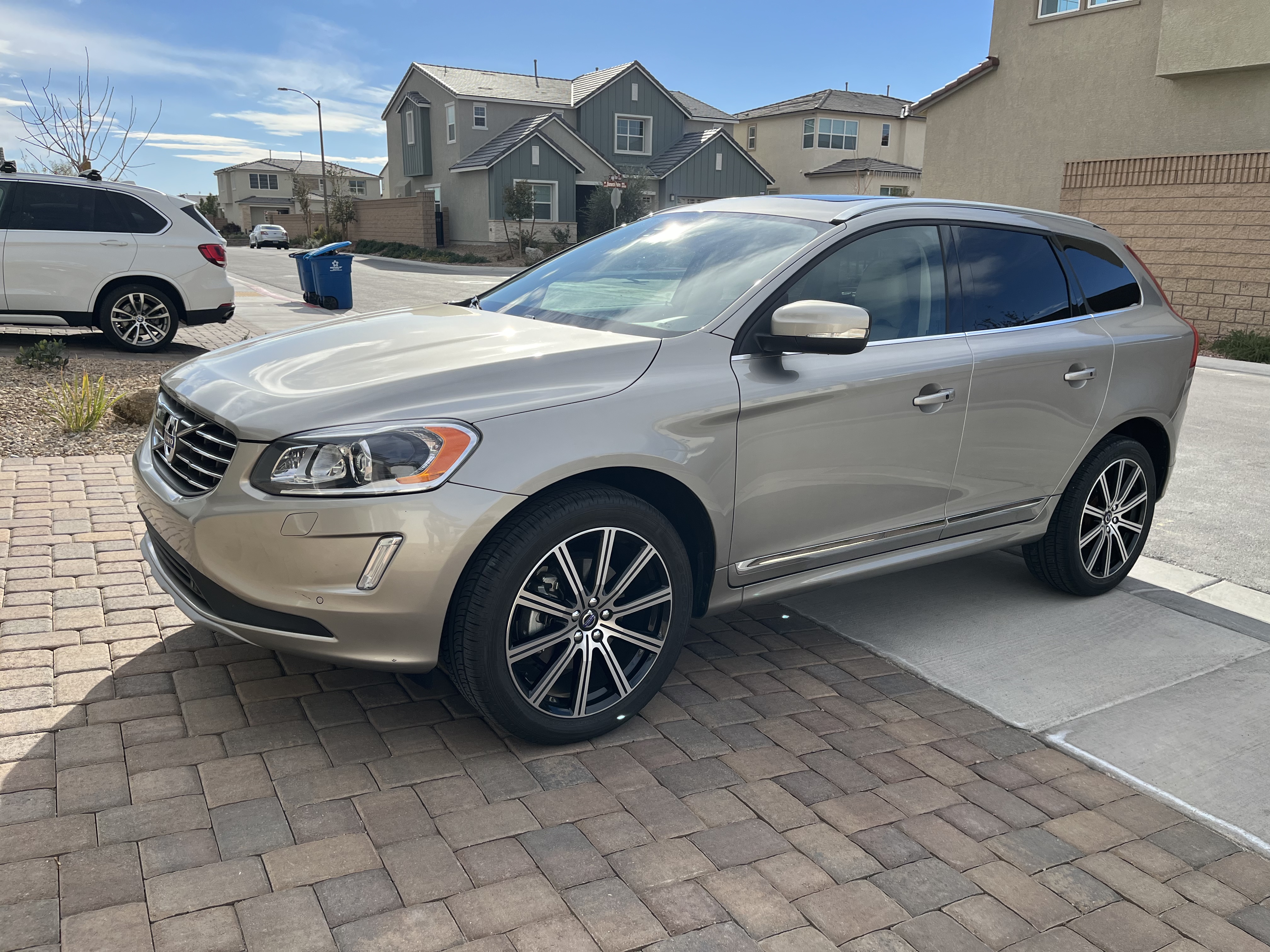 Used 2016 Volvo XC60 for Sale in Las Vegas, NV (Test Drive at Home) -  Kelley Blue Book