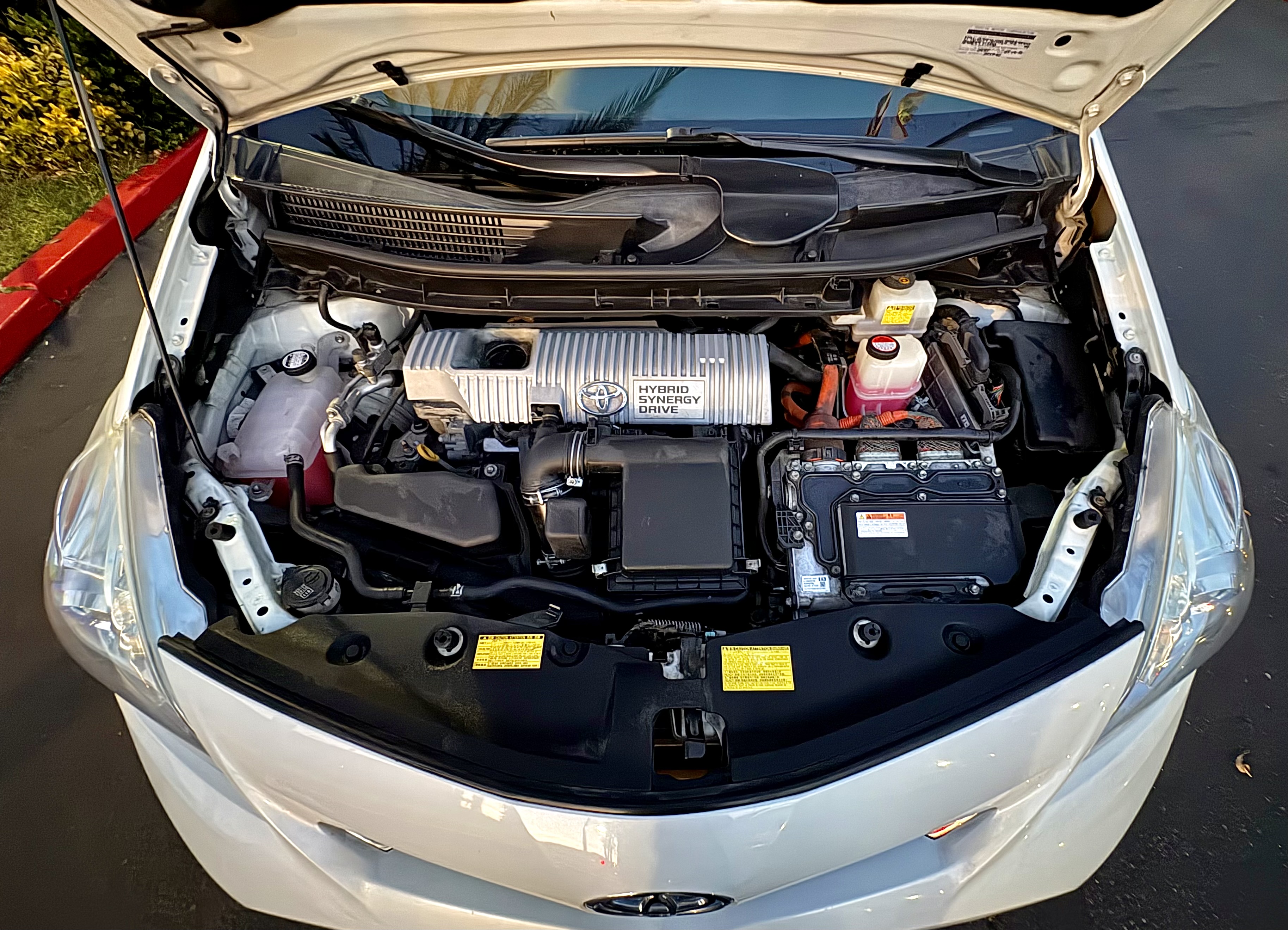 2014 Toyota Prius V Two