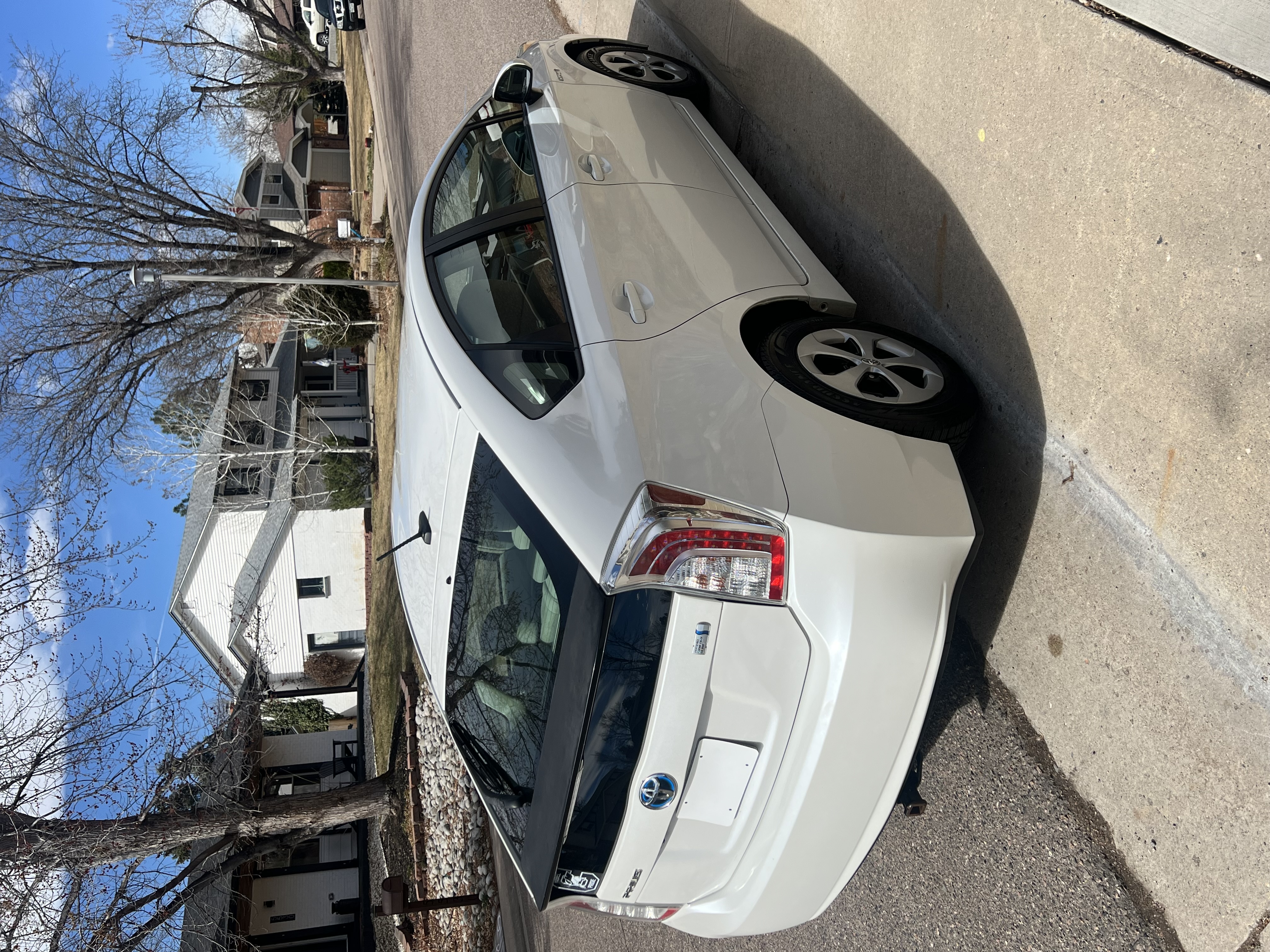 2014 Toyota Prius Three