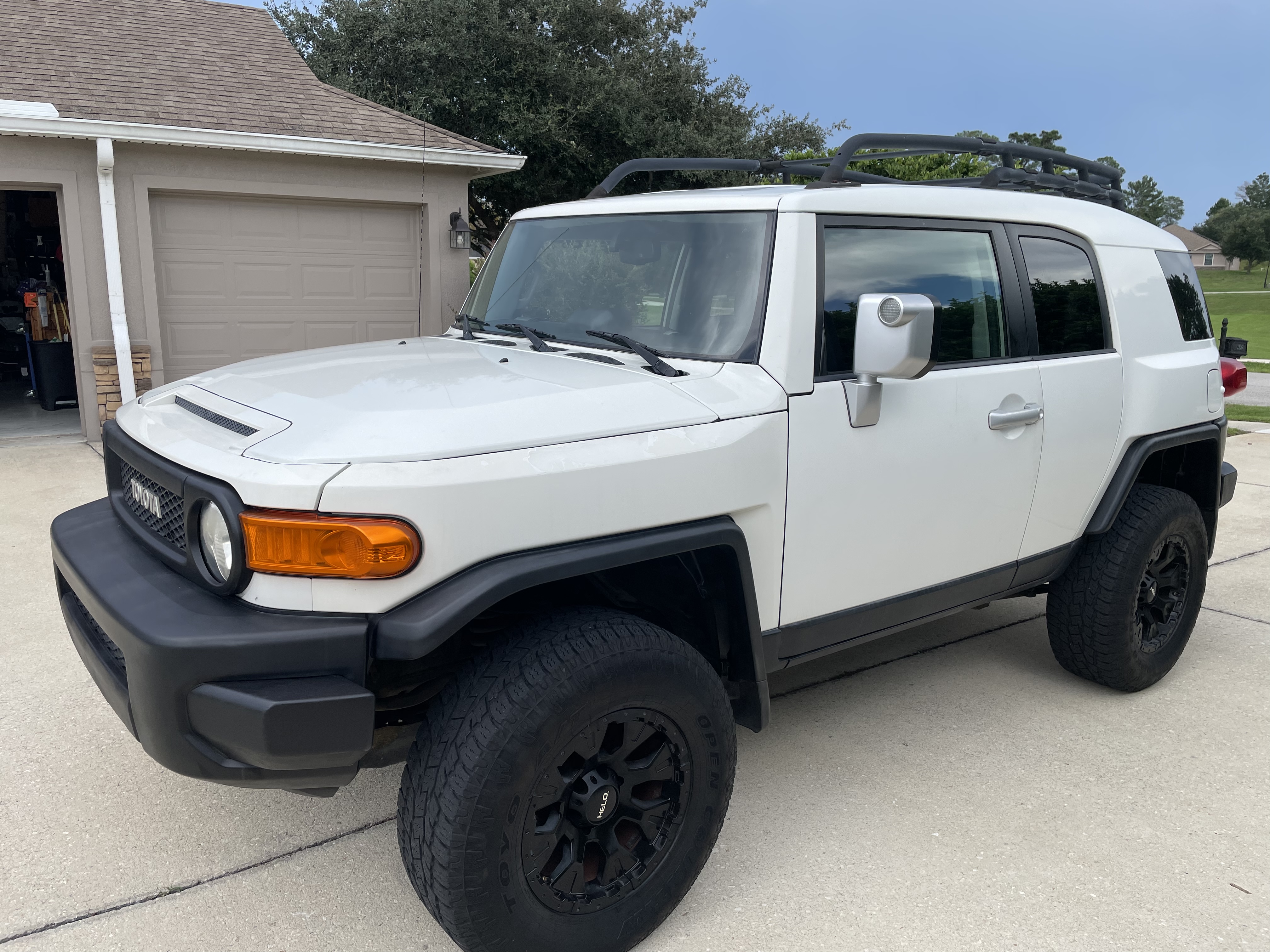 Used 2011 Toyota FJ Cruiser 4WD w/ Upgrade Pkg