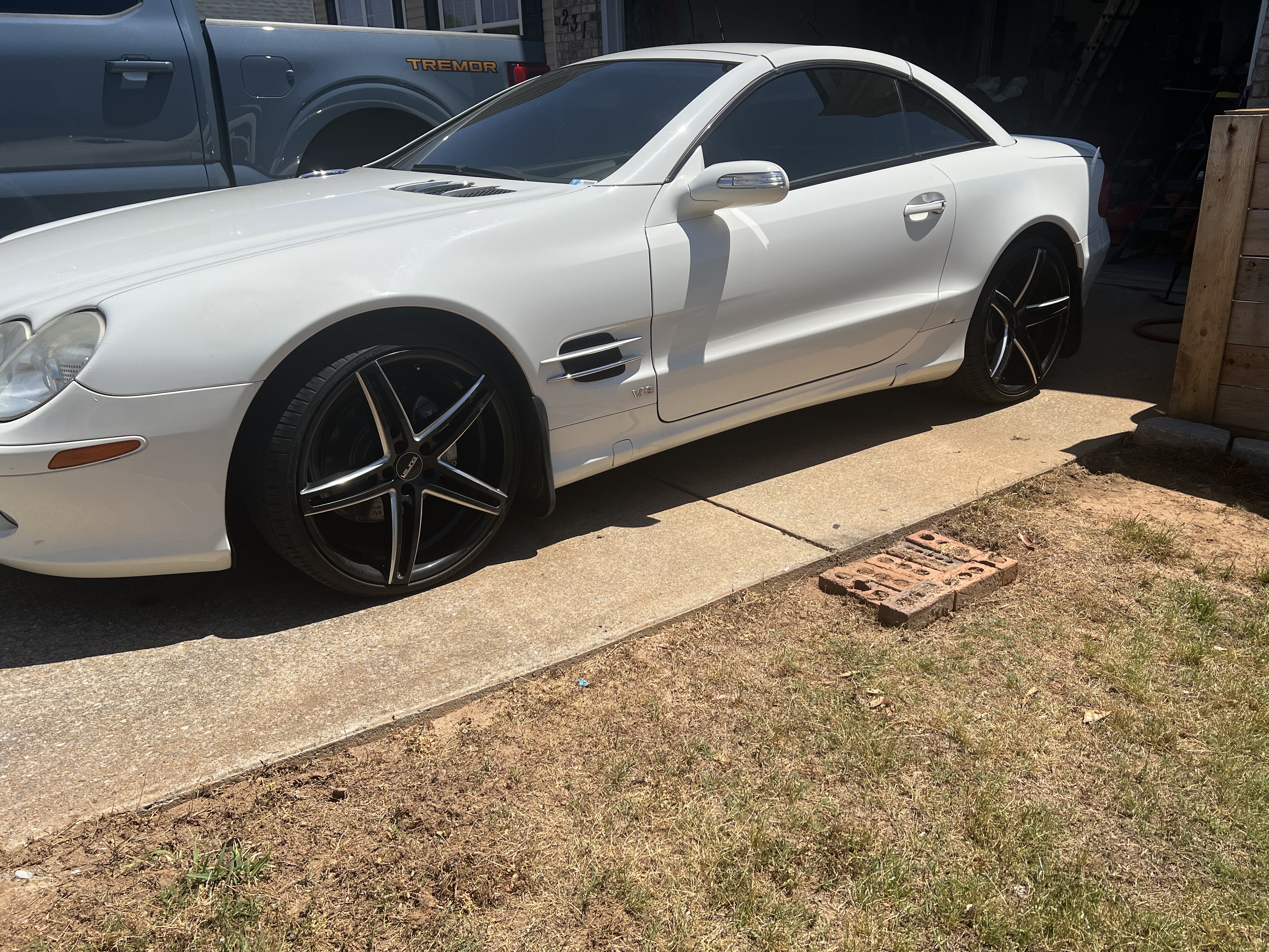 2005 Mercedes-Benz SL 500