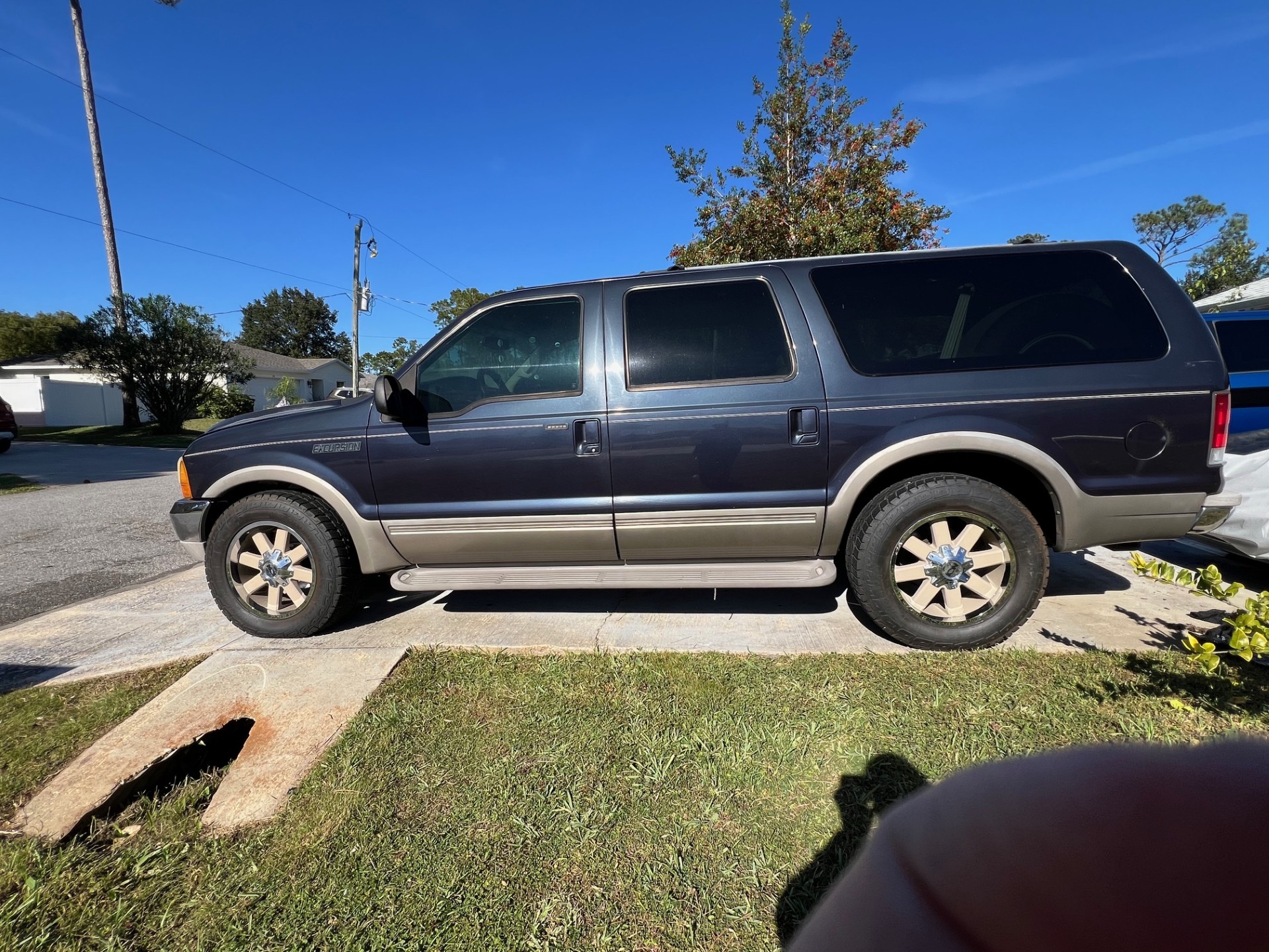 Used 2000 Ford Excursion Limited