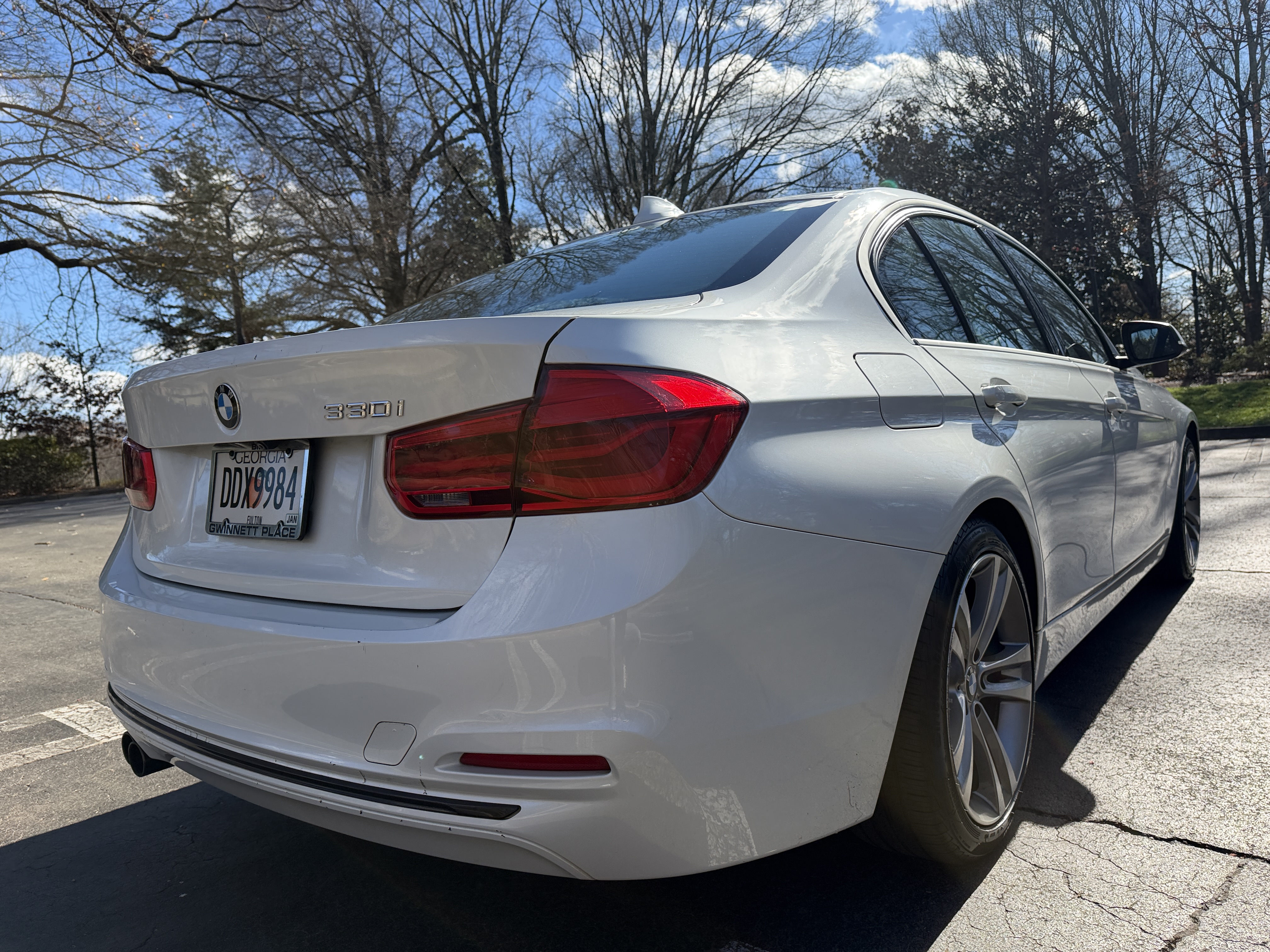 2018 BMW 330i Sedan