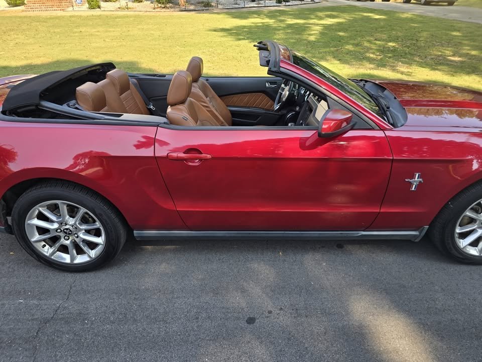 2010 Ford Mustang Convertible