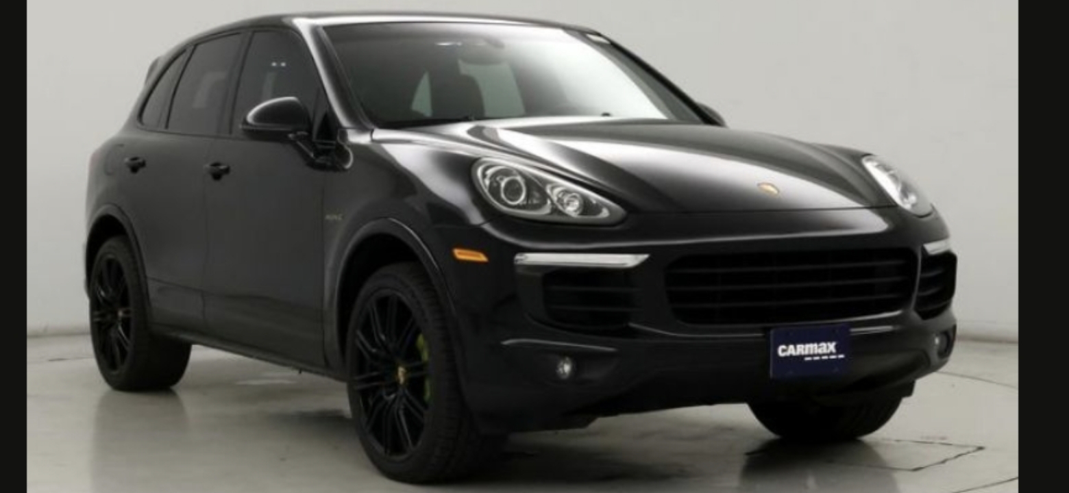 Used 2017 Porsche Cayenne S Platinum