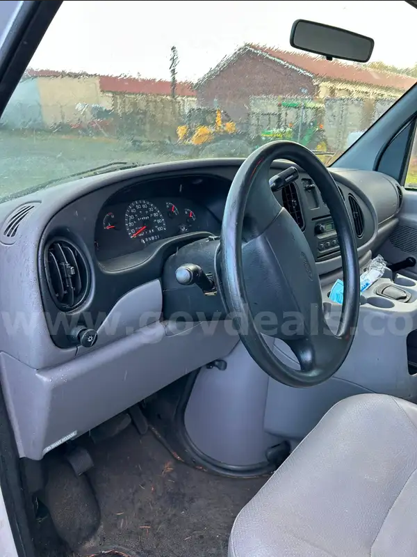 2000 Ford E-350 and Econoline 350 Super Duty