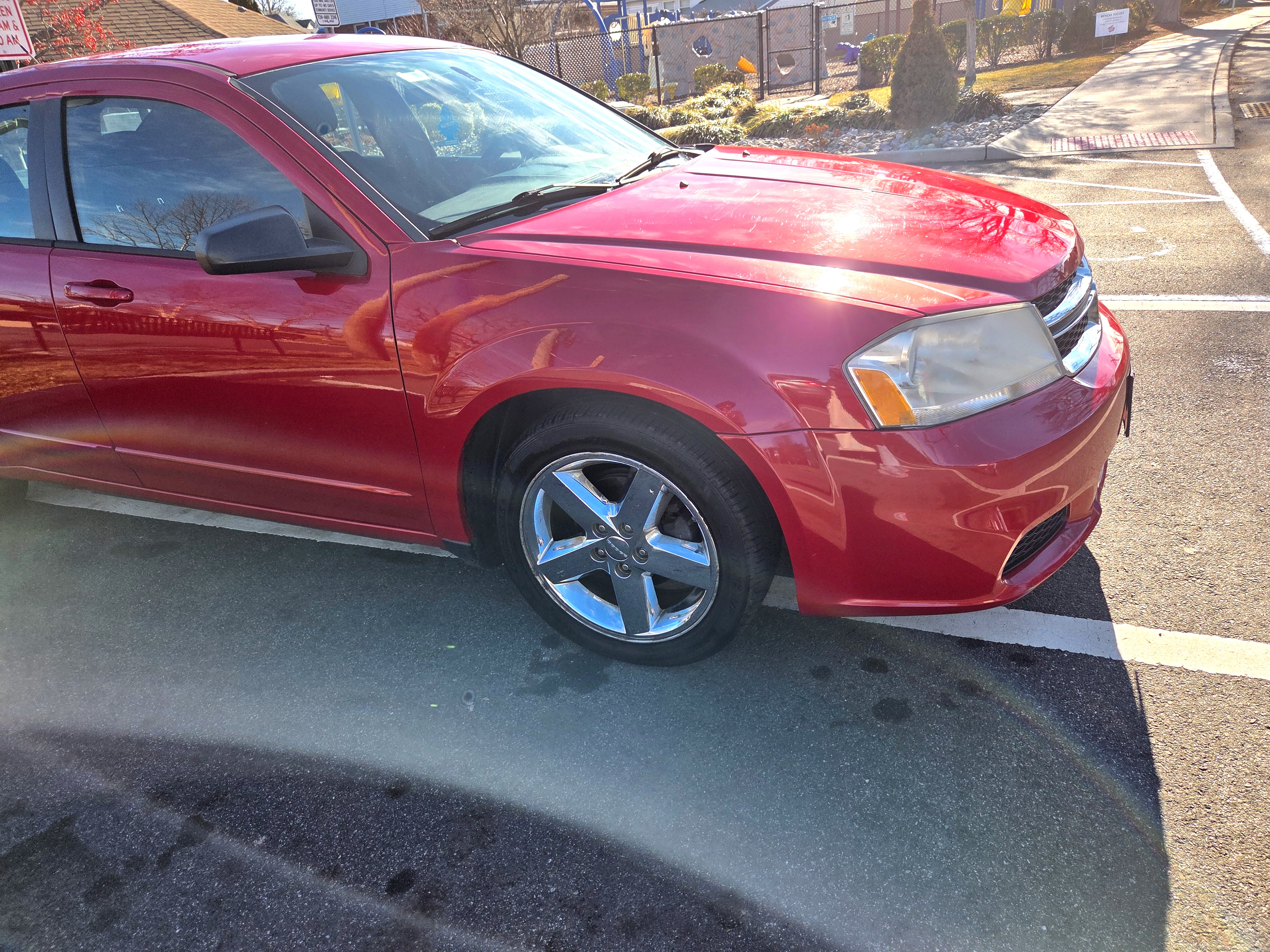 Used 2012 Dodge Avenger SE