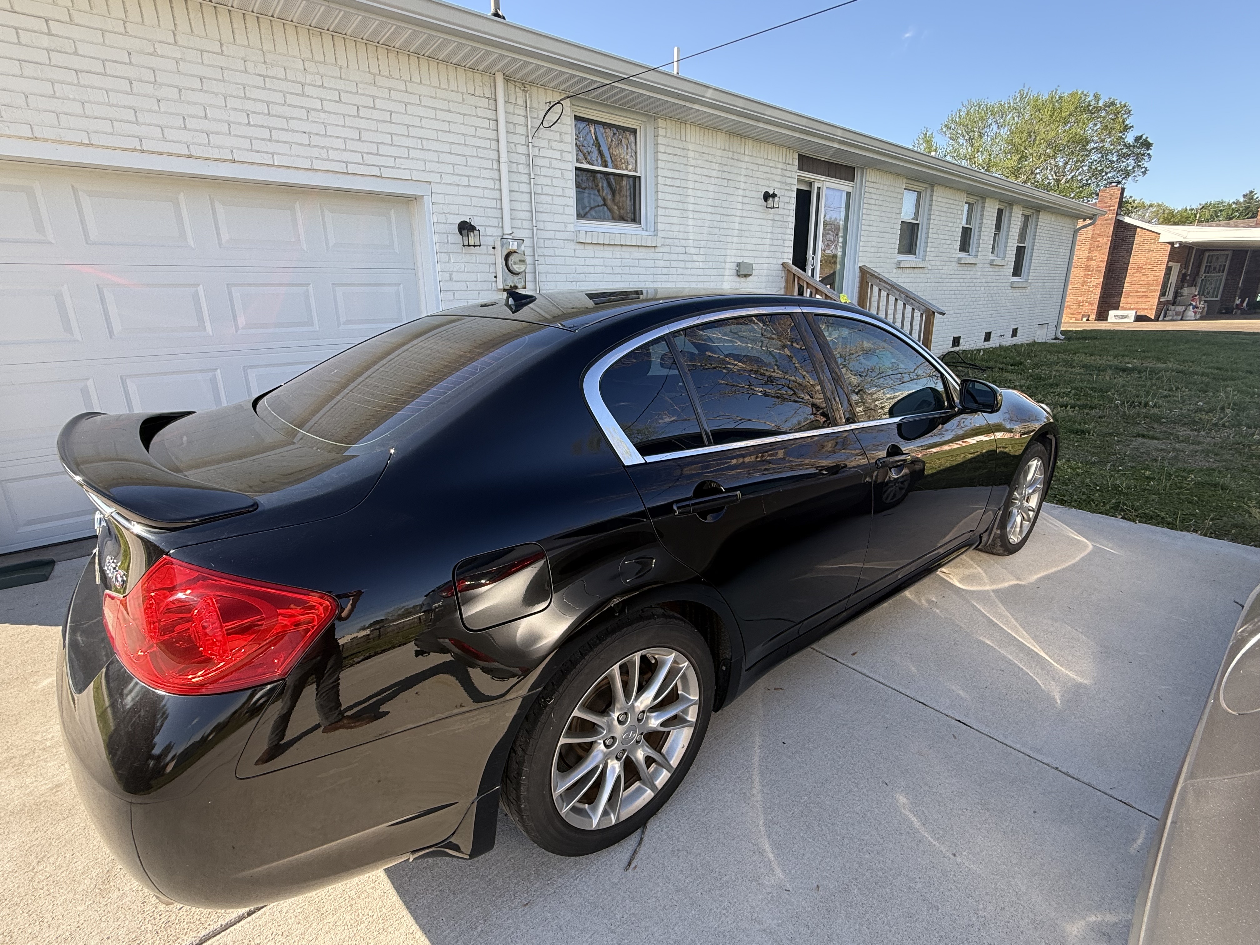 Infiniti G35 2008 photo 4