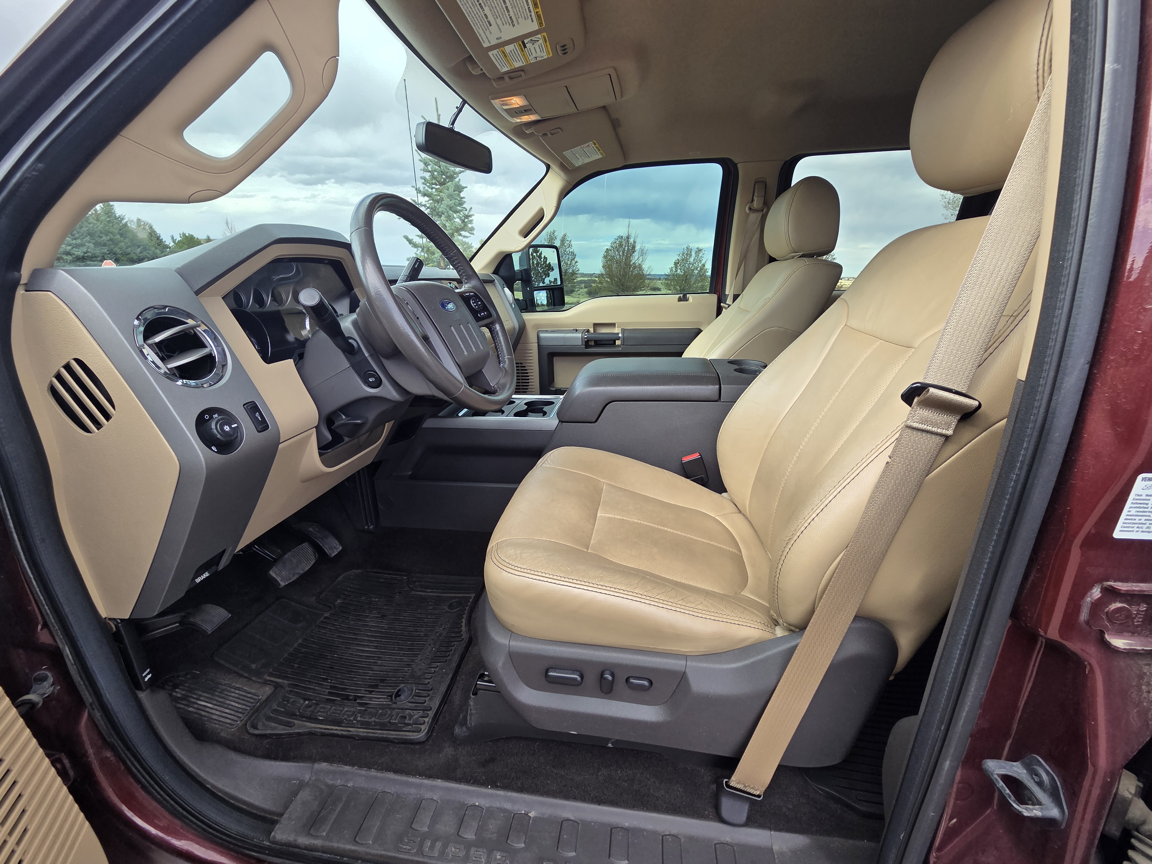 2012 Ford F350 Lariat