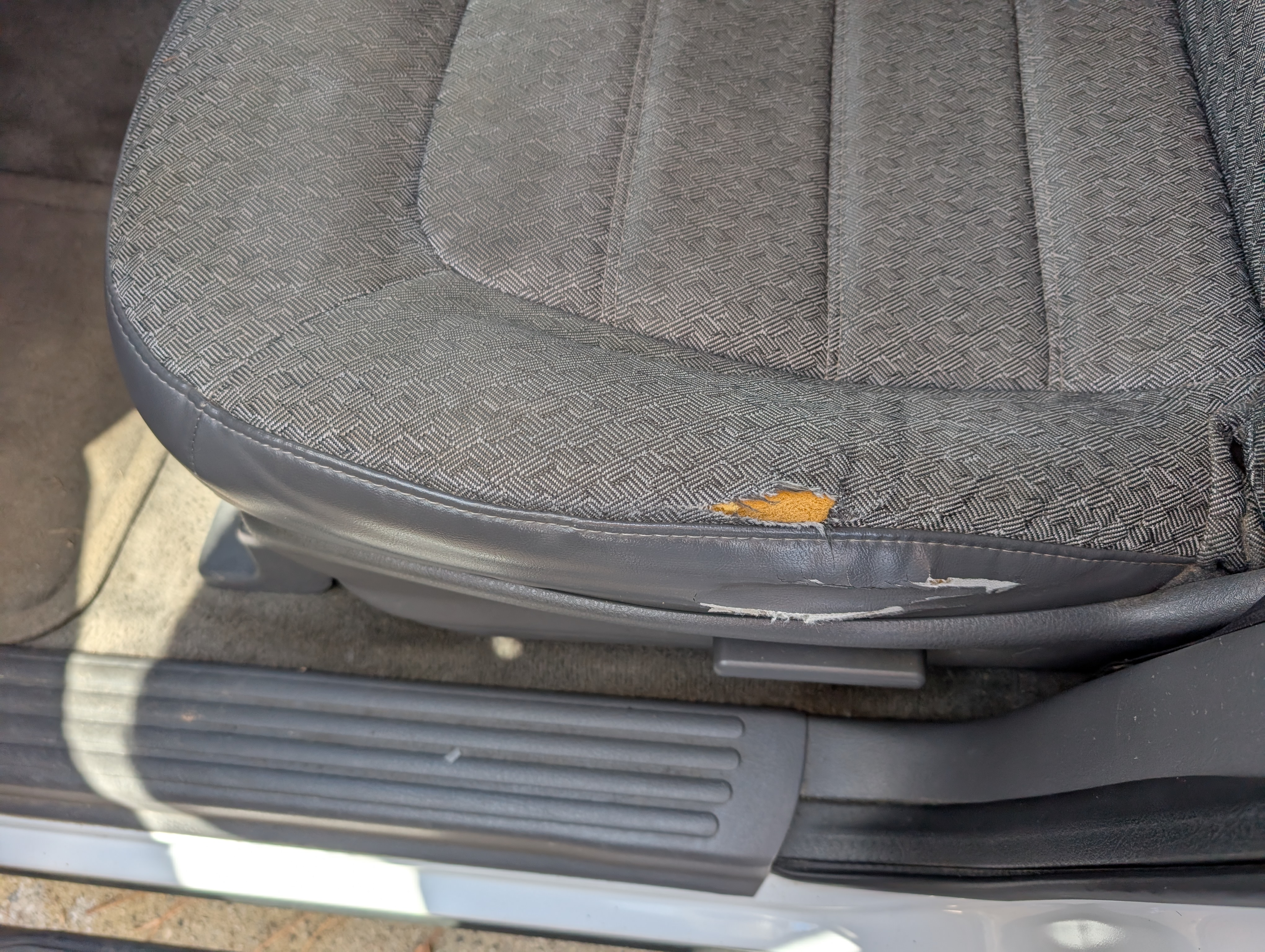 2003 Ford Explorer Sport XLS