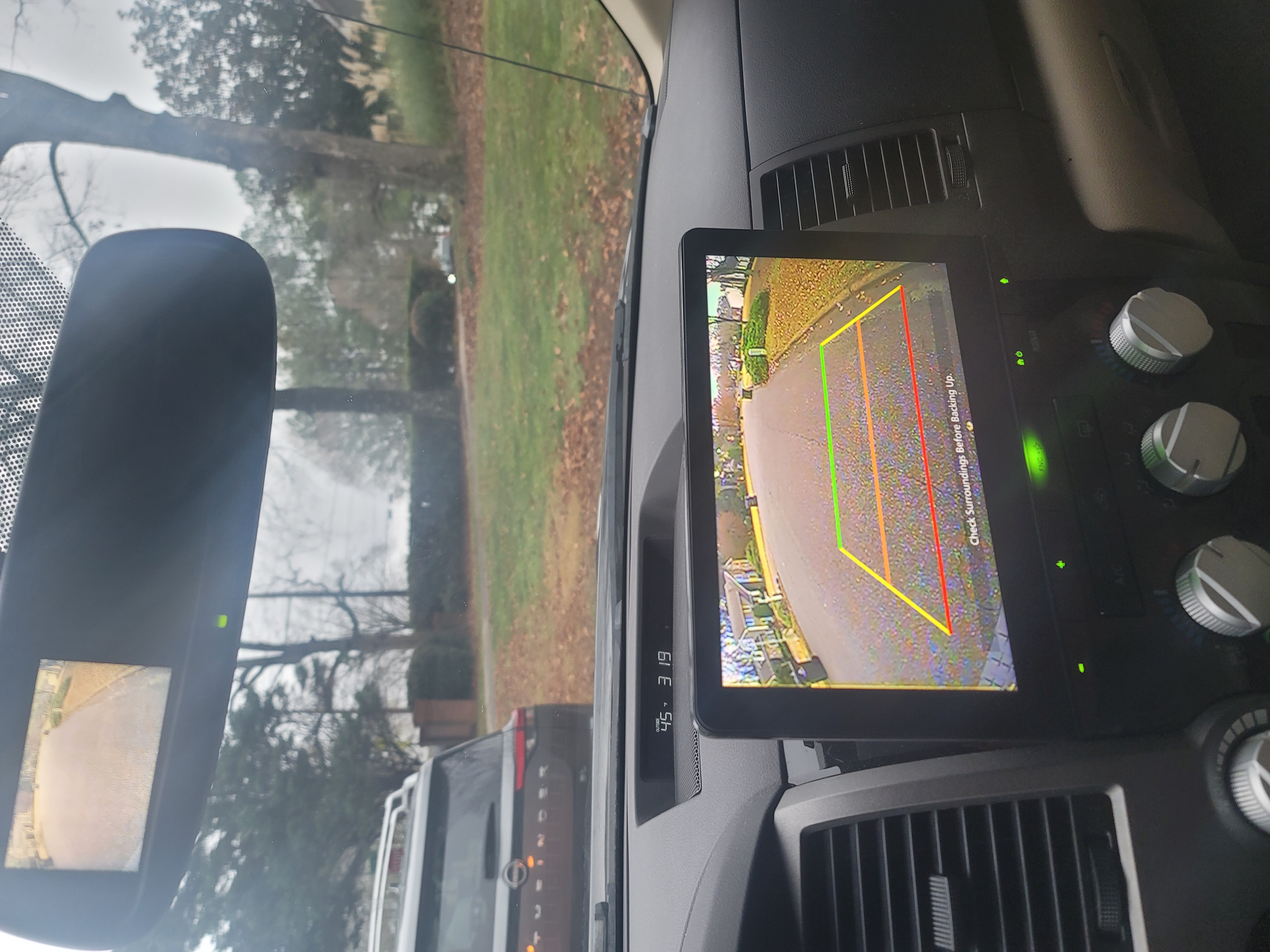 2010 Toyota Tundra 2WD CrewMax