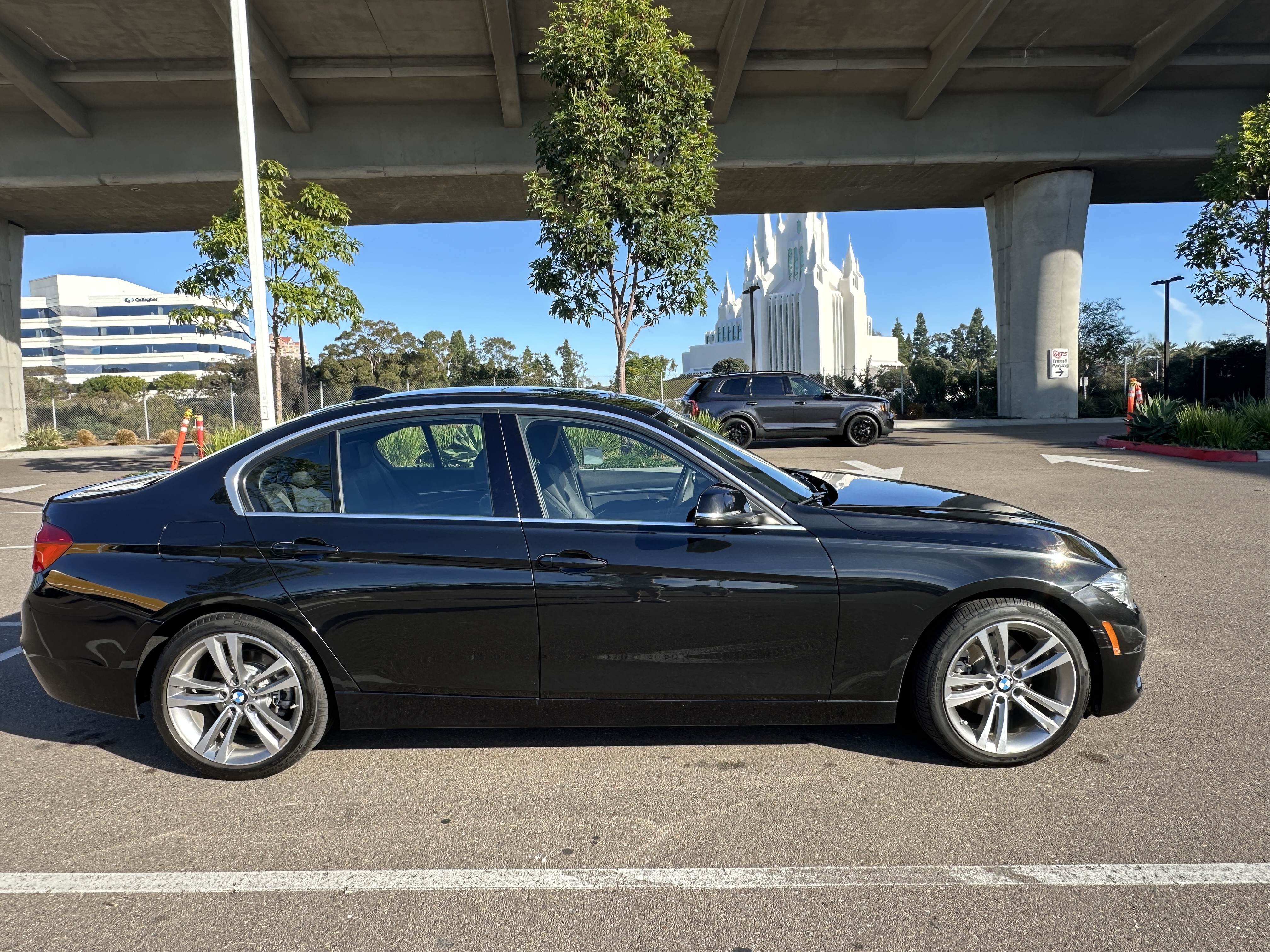 2018 BMW 330i Sedan