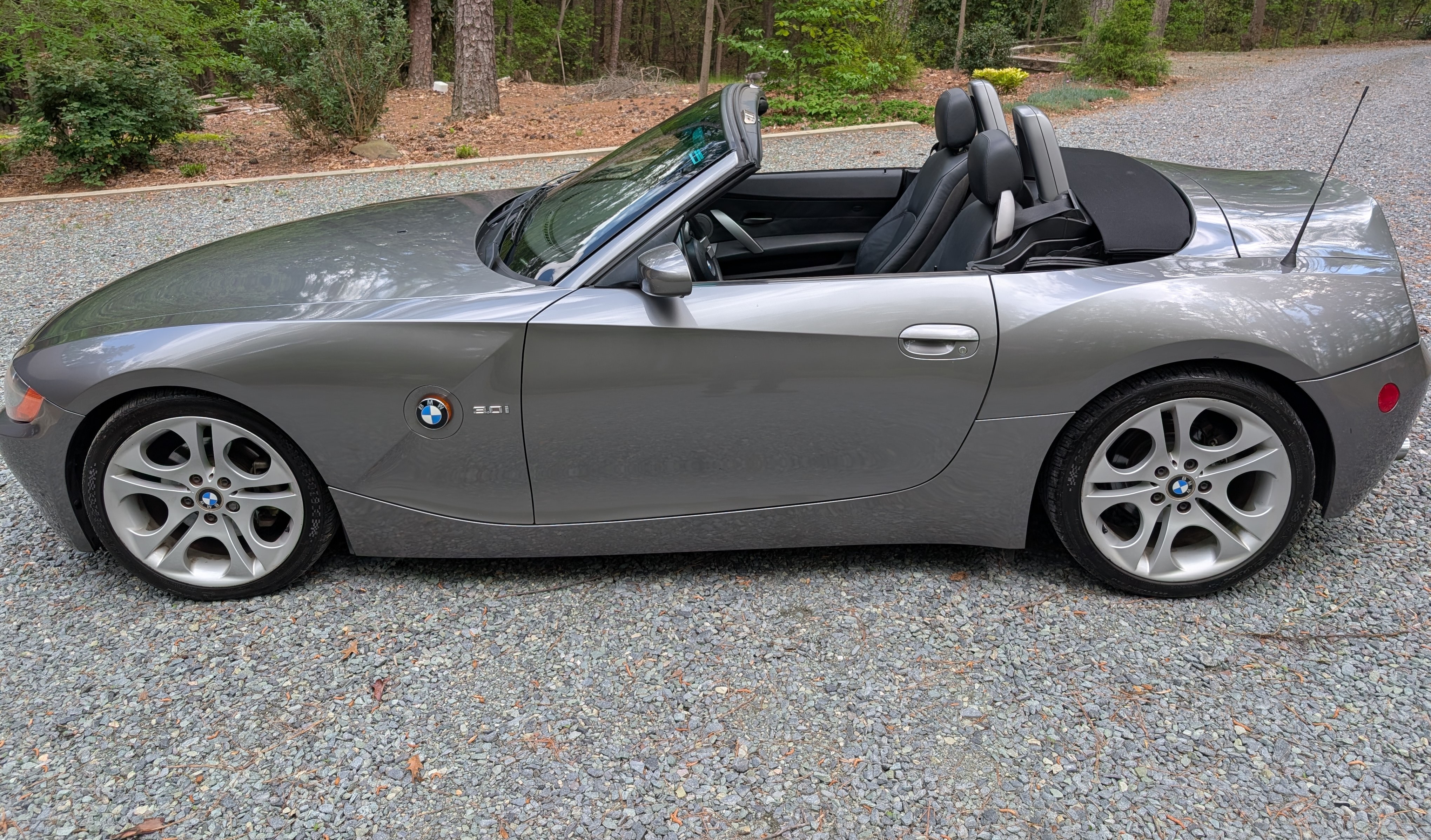 Used 2004 BMW Z4 3.0i
