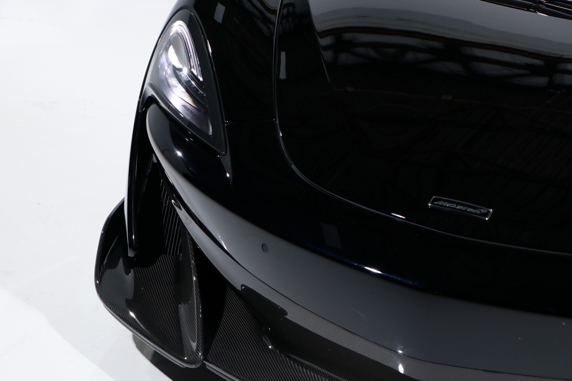 Used 2019 McLaren 600LT photo 16