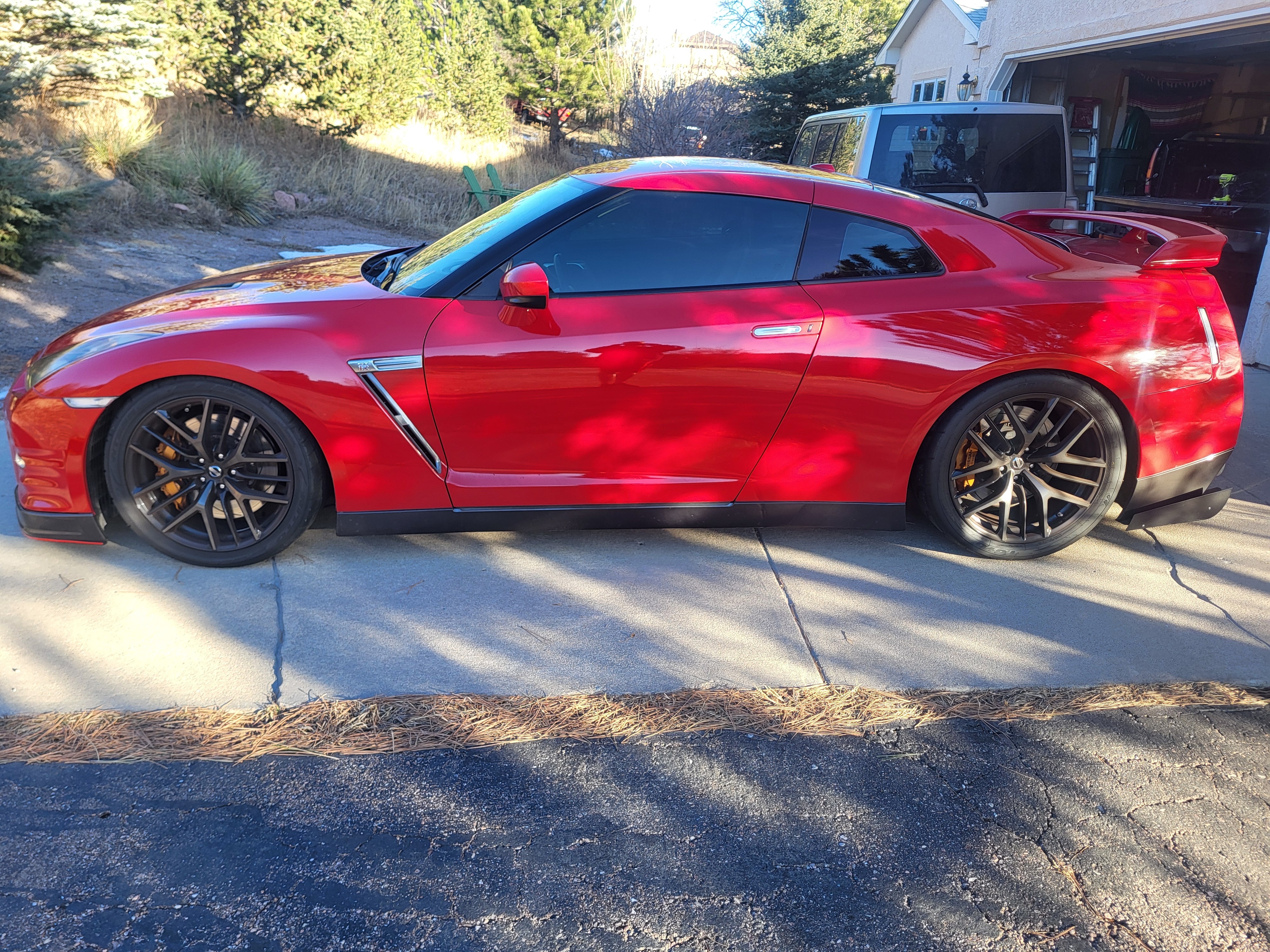 Used 2010 Nissan GT-R Premium