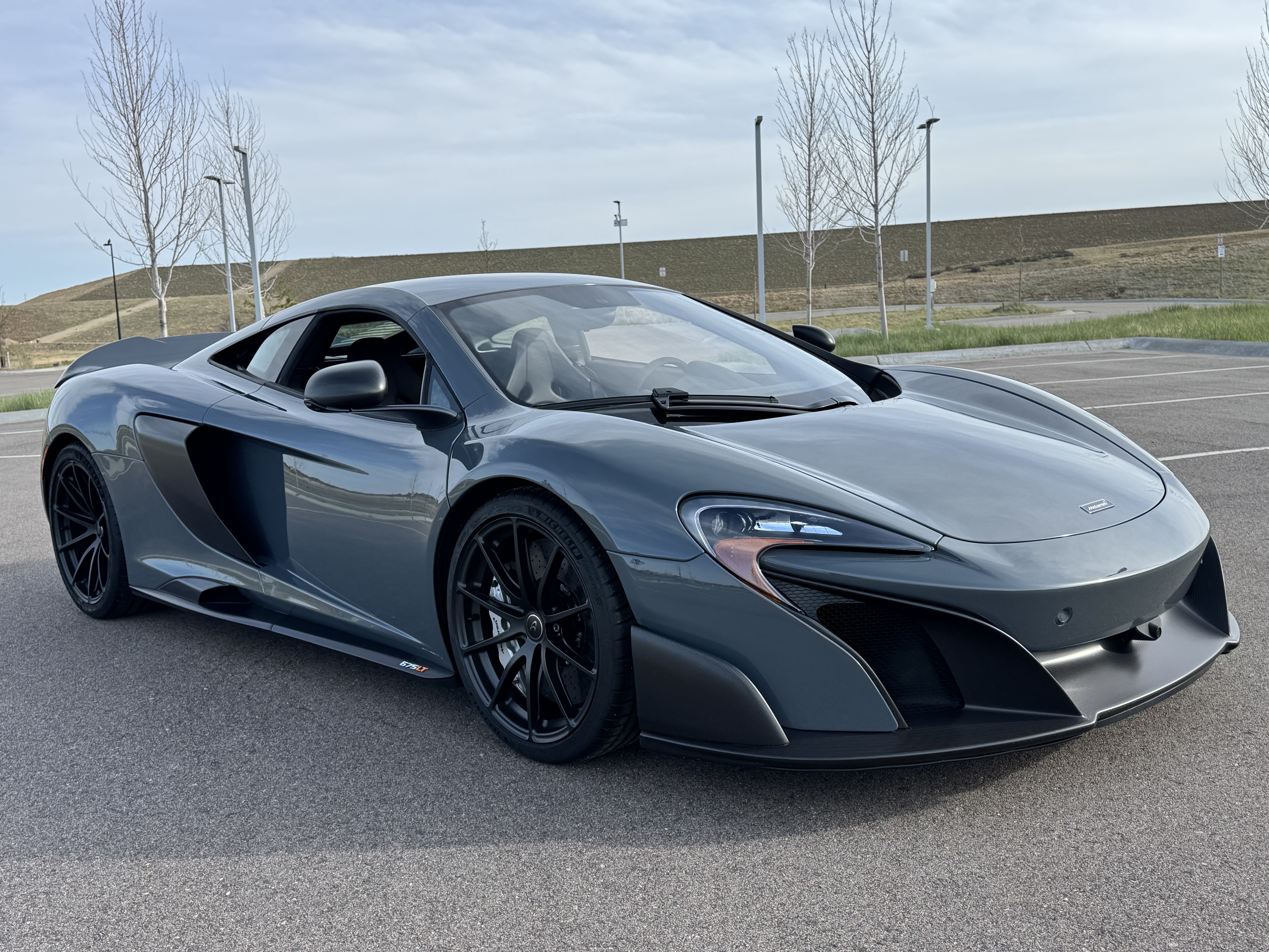 Used 2016 McLaren 675LT Coupe photo 7