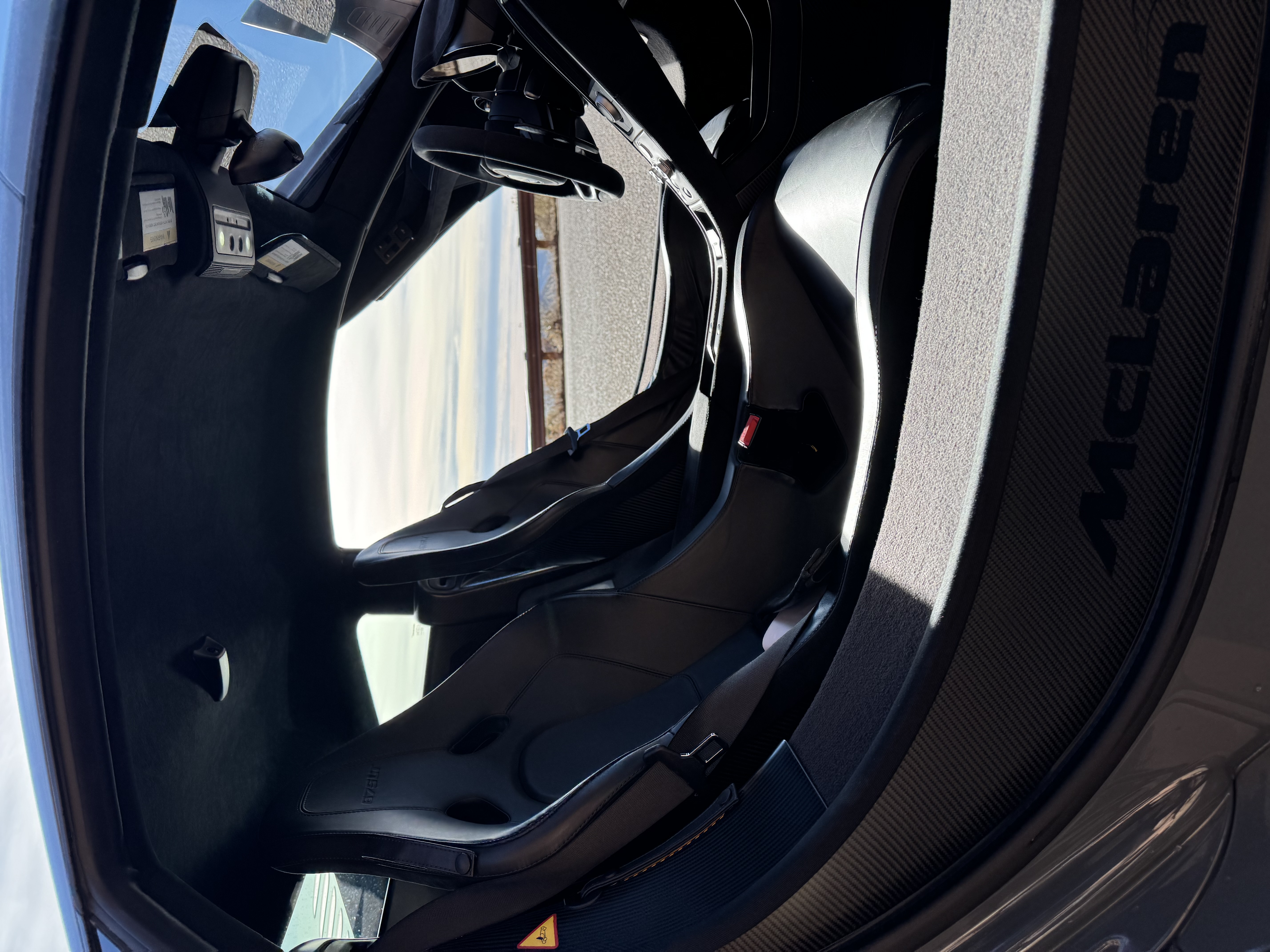 Used 2016 McLaren 675LT Coupe photo 17