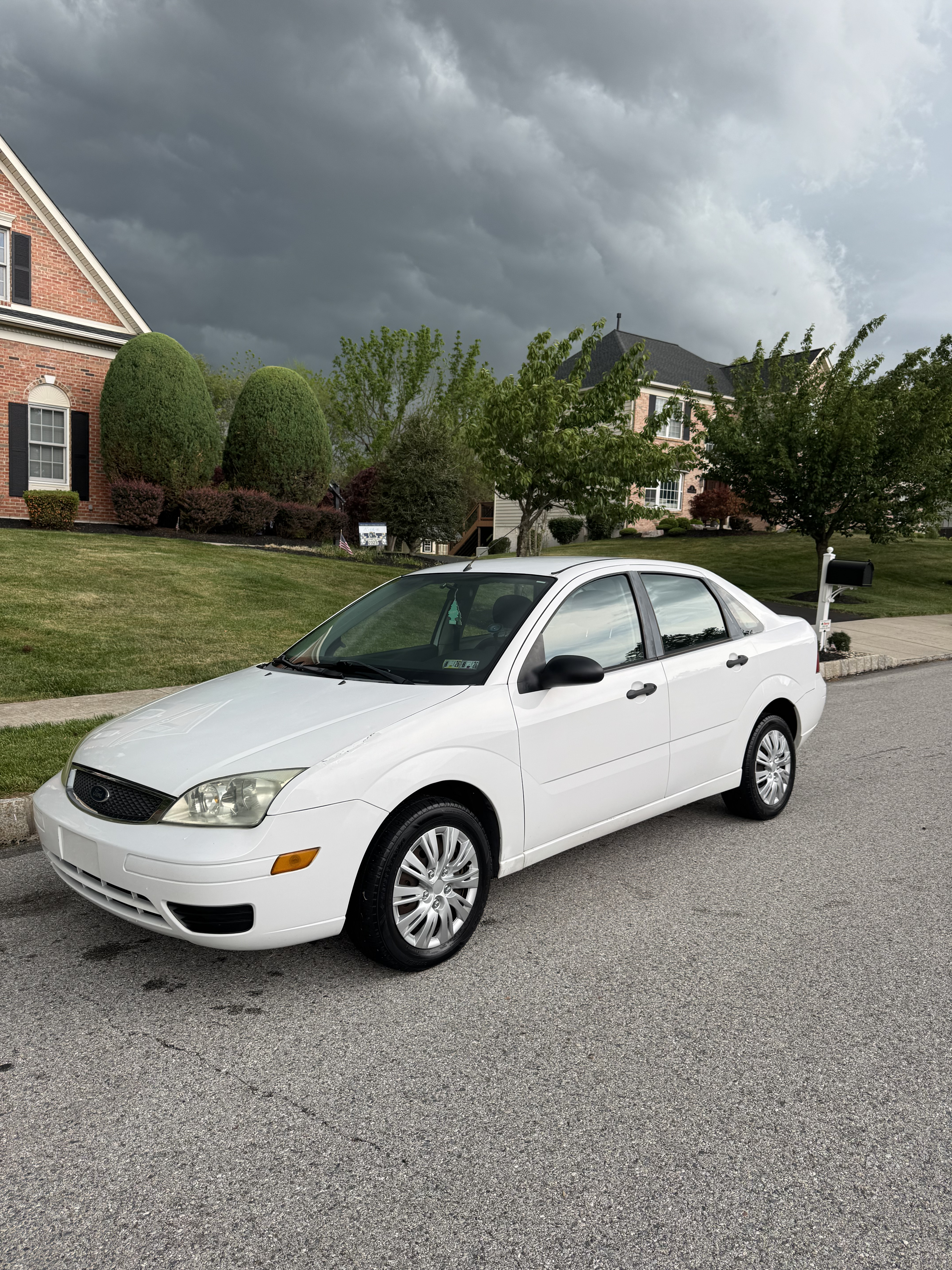 Used 2007 Ford Focus Sedans for Sale - Kelley Blue Book